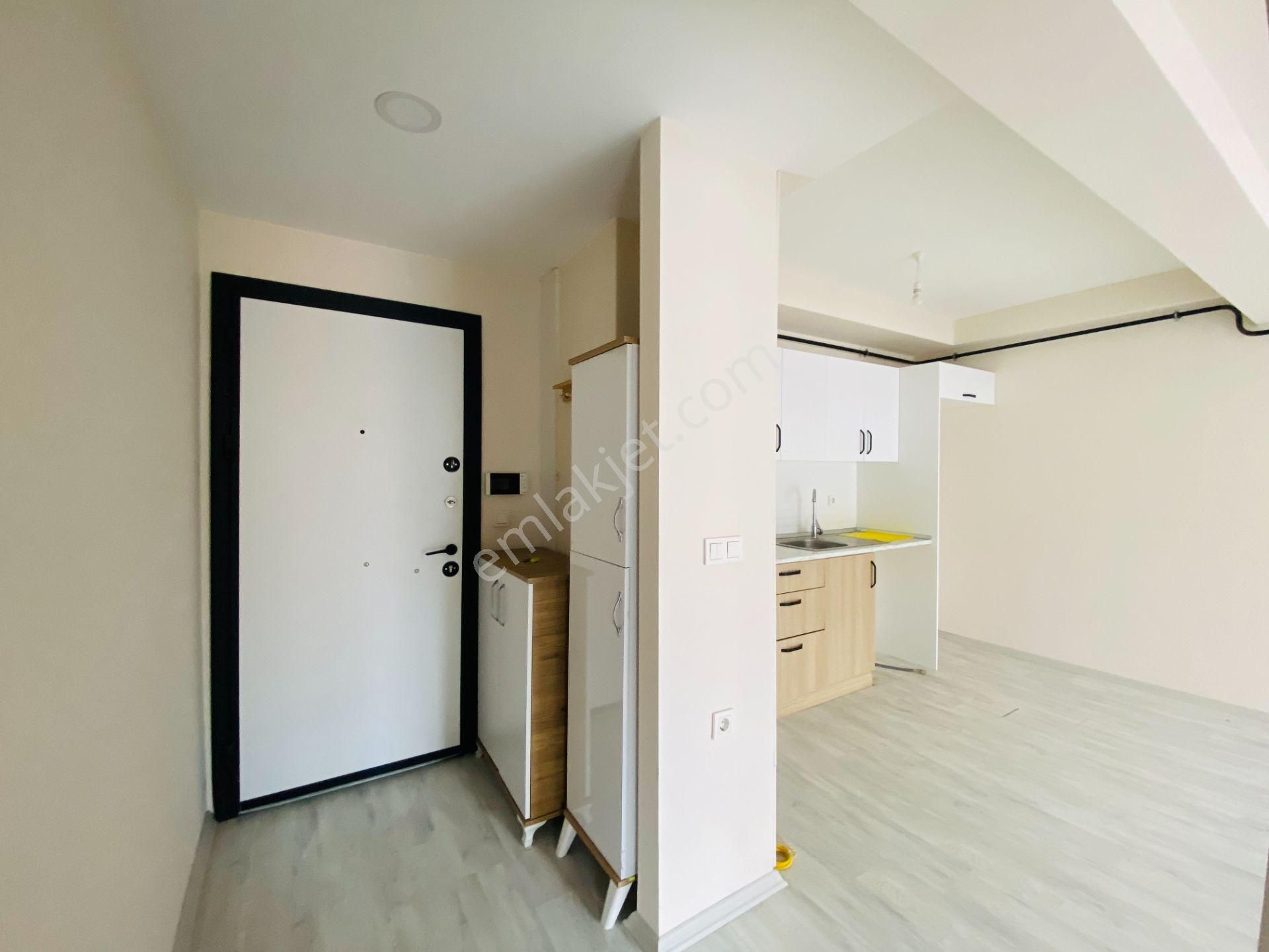 Güven'den Yıldızkentte Caddeye,servslere Yakın Kiralık 1+1 Daire - Görsel 20