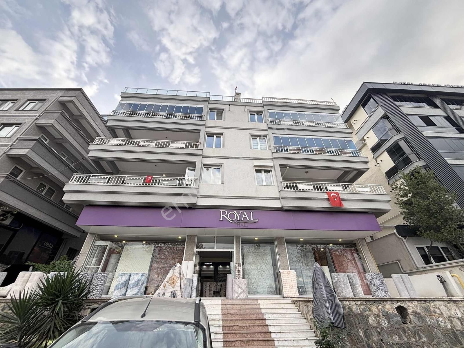 Rw Land Gayrimenkul Mudanya Cadde Üzeri Deniz Manzaralı Daire