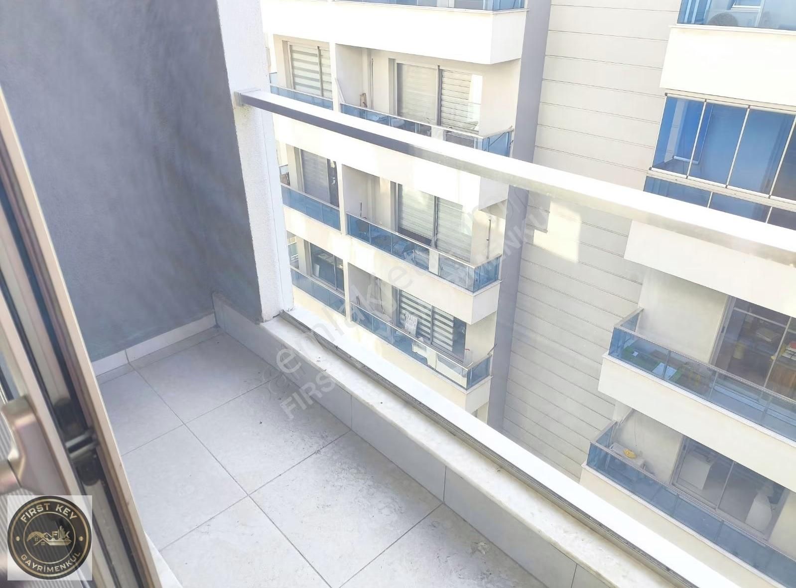 Gümüş Plaza Metroda Kiralık 1+0 Ofis - Görsel 5