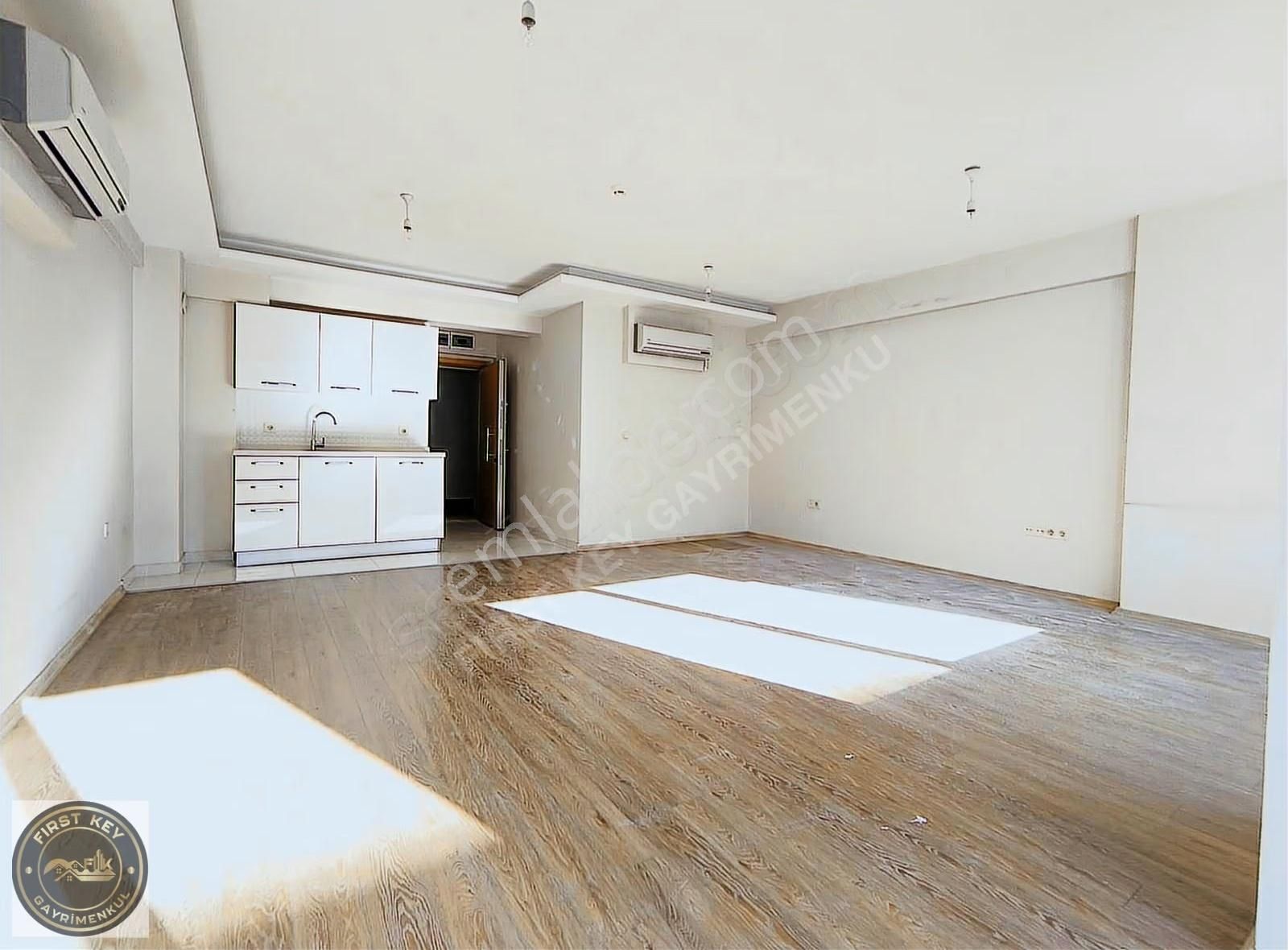 Gümüş Plaza Metroda Kiralık 1+0 Ofis - Görsel 10