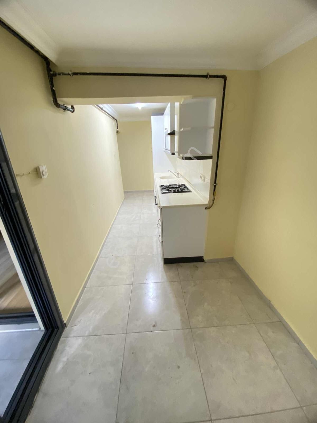 Üçyol Metro Yakını 3+1 Geniş Merkezi Konumda Satılık Daire ! - Görsel 4