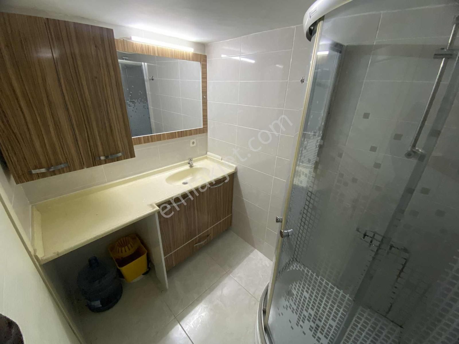 Üçyol Metro Yakını 3+1 Geniş Merkezi Konumda Satılık Daire ! - Görsel 22