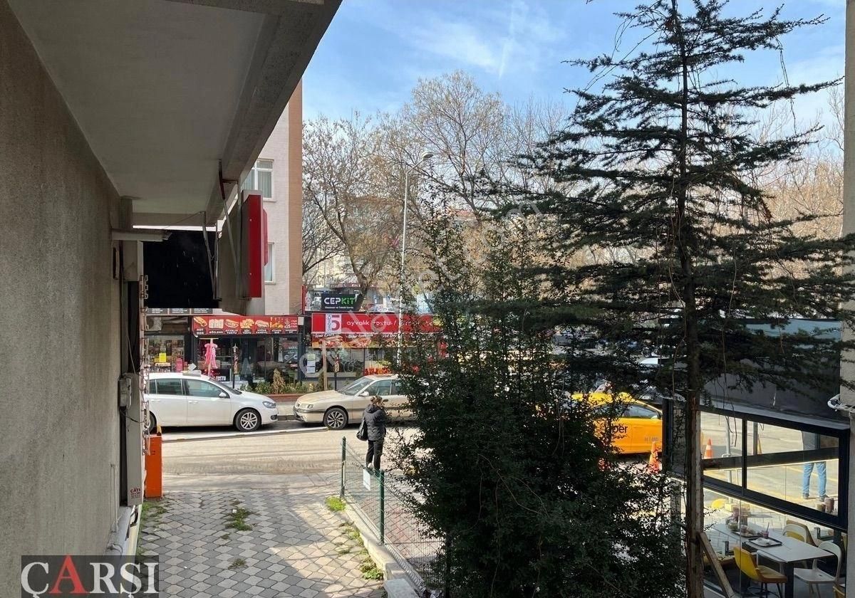Çarşıdan Metroya Adım Mesafesinde Katta Eşyalı 1+1 - Görsel 9
