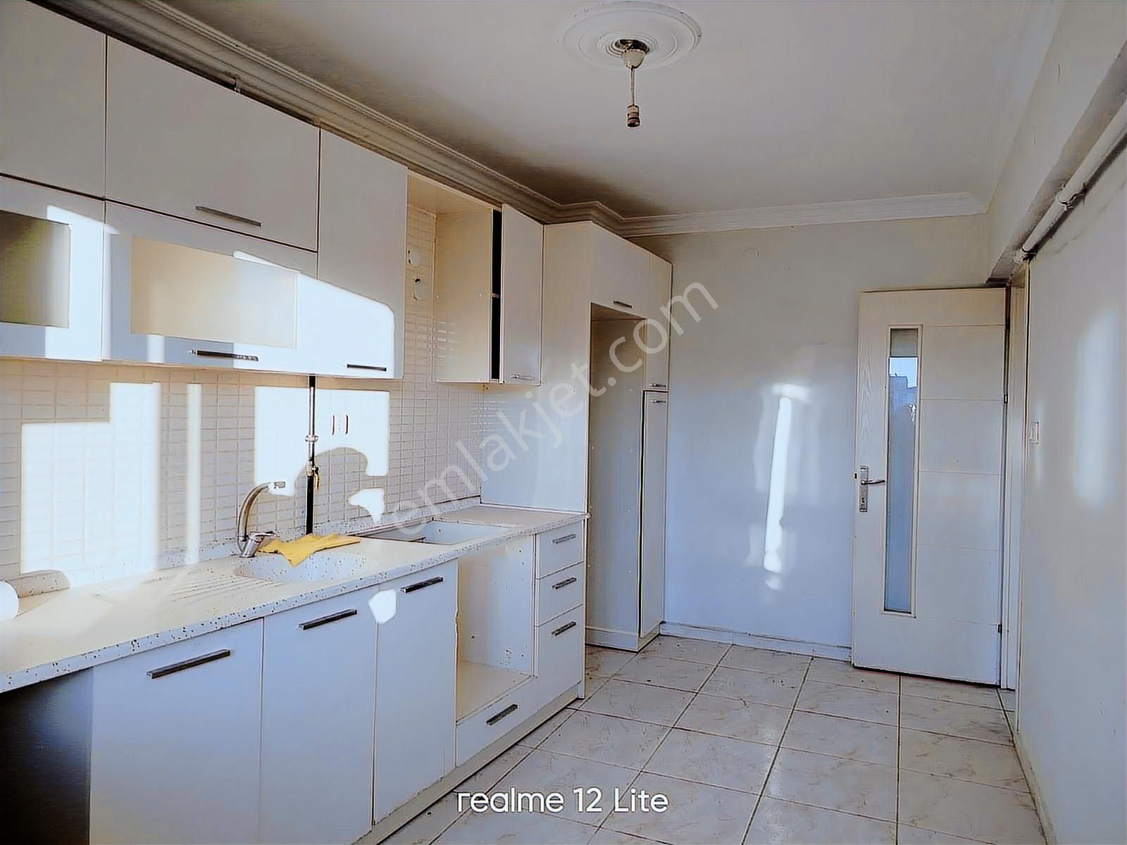 Muğla Bulvarı'nda 3+1 Kiralık Daire! - Görsel 12