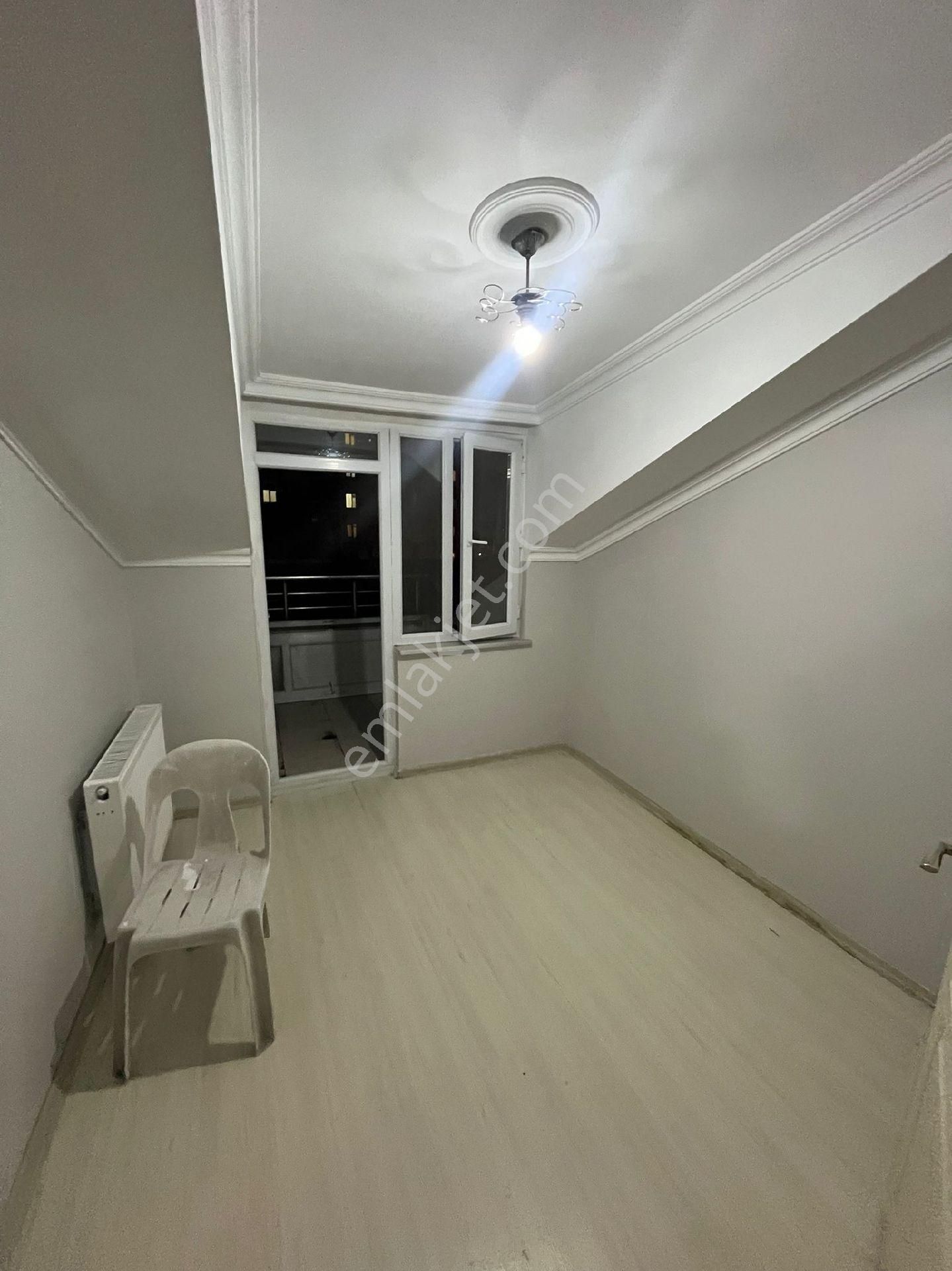 Cebeci Mah. 2+1 80m² Çatı Katı Tramvaya 1 Dk - Görsel 10