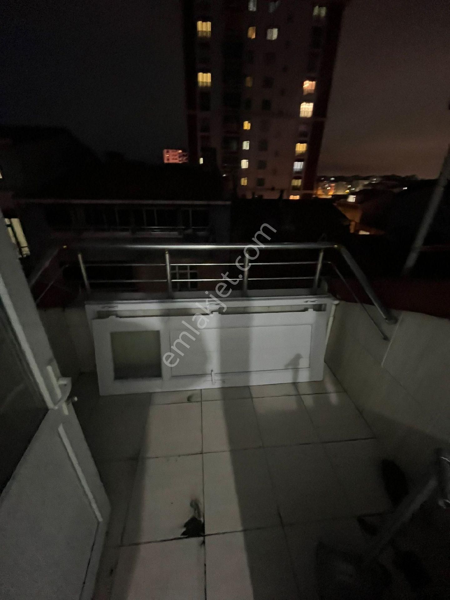 Cebeci Mah. 2+1 80m² Çatı Katı Tramvaya 1 Dk - Görsel 15