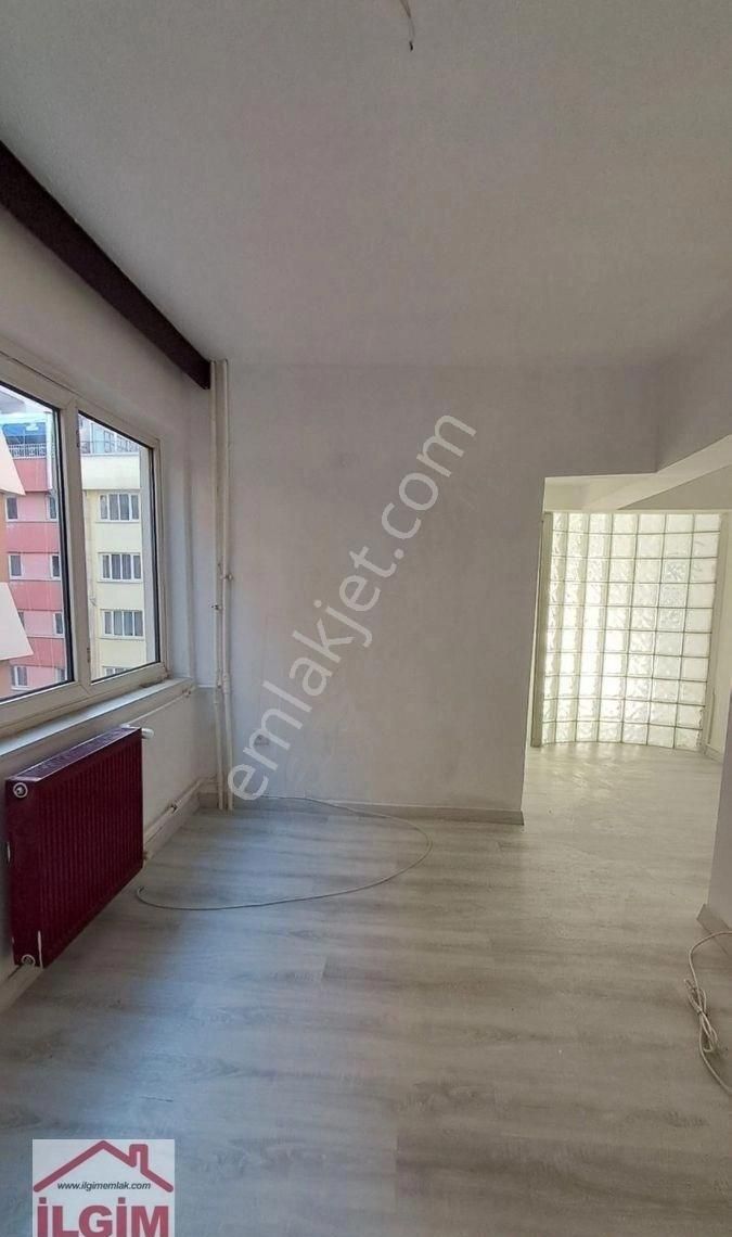 Kızılay Konur Sokakta Katta 1+1 Daire - Görsel 10