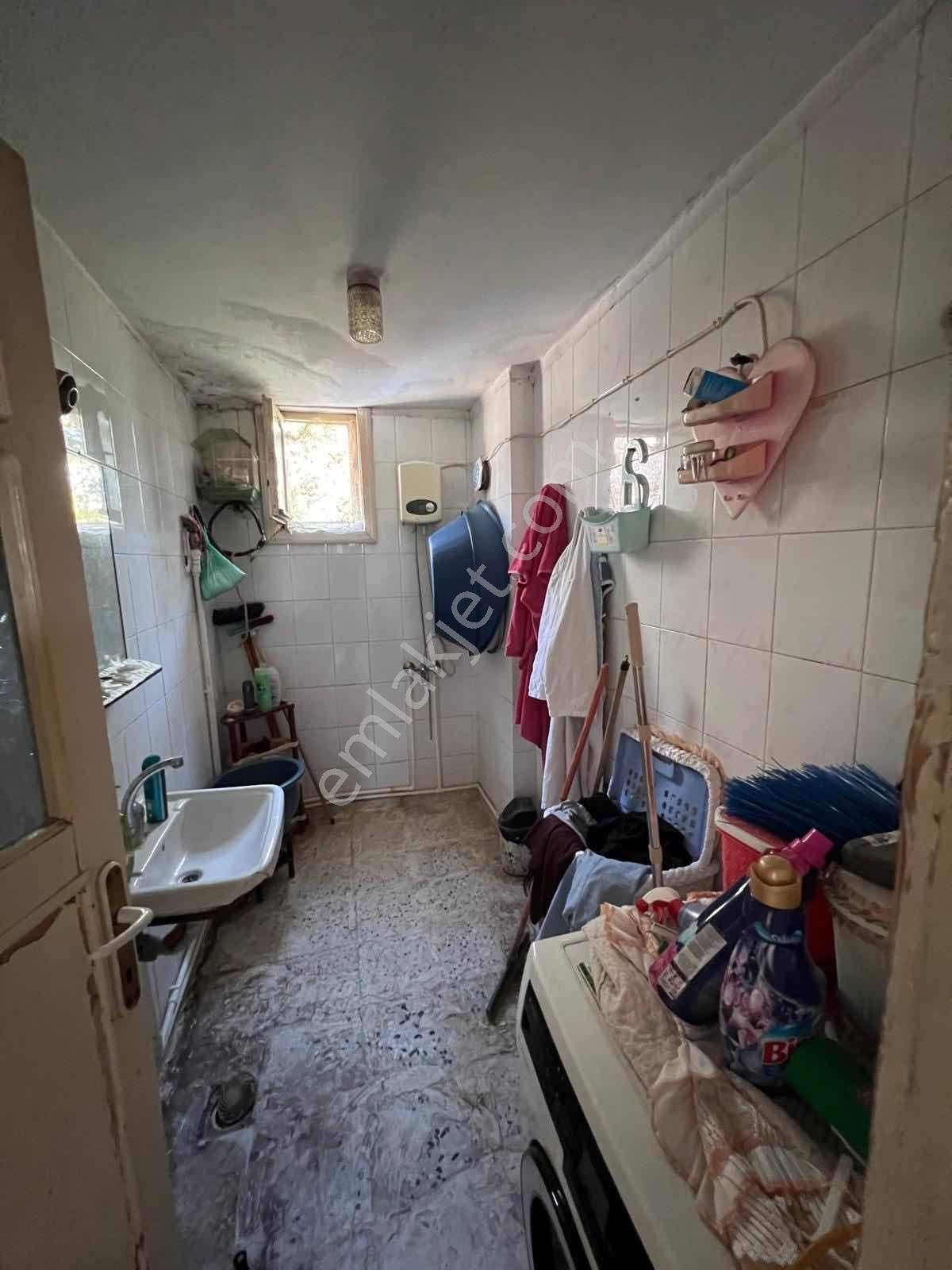 İstiklal Mah Satılık 3.5 Katlı Müstakil Ev - Görsel 9