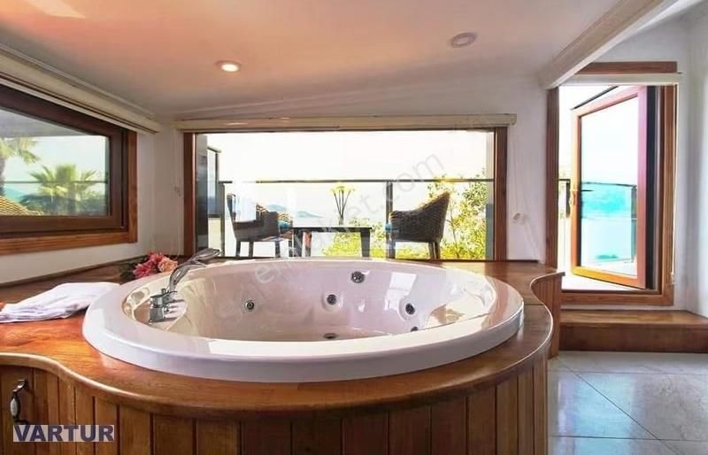 Fethiye Çalışta Mükemmel Konumda Denize Sıfır Restorant Ve Apart - Görsel 19