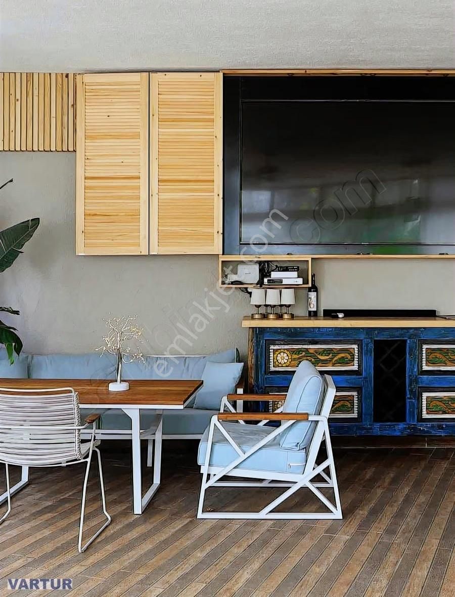 Fethiyenin En İşlek Yerinde Yoğun İnsan Trafiği Olan Pub - Görsel 10