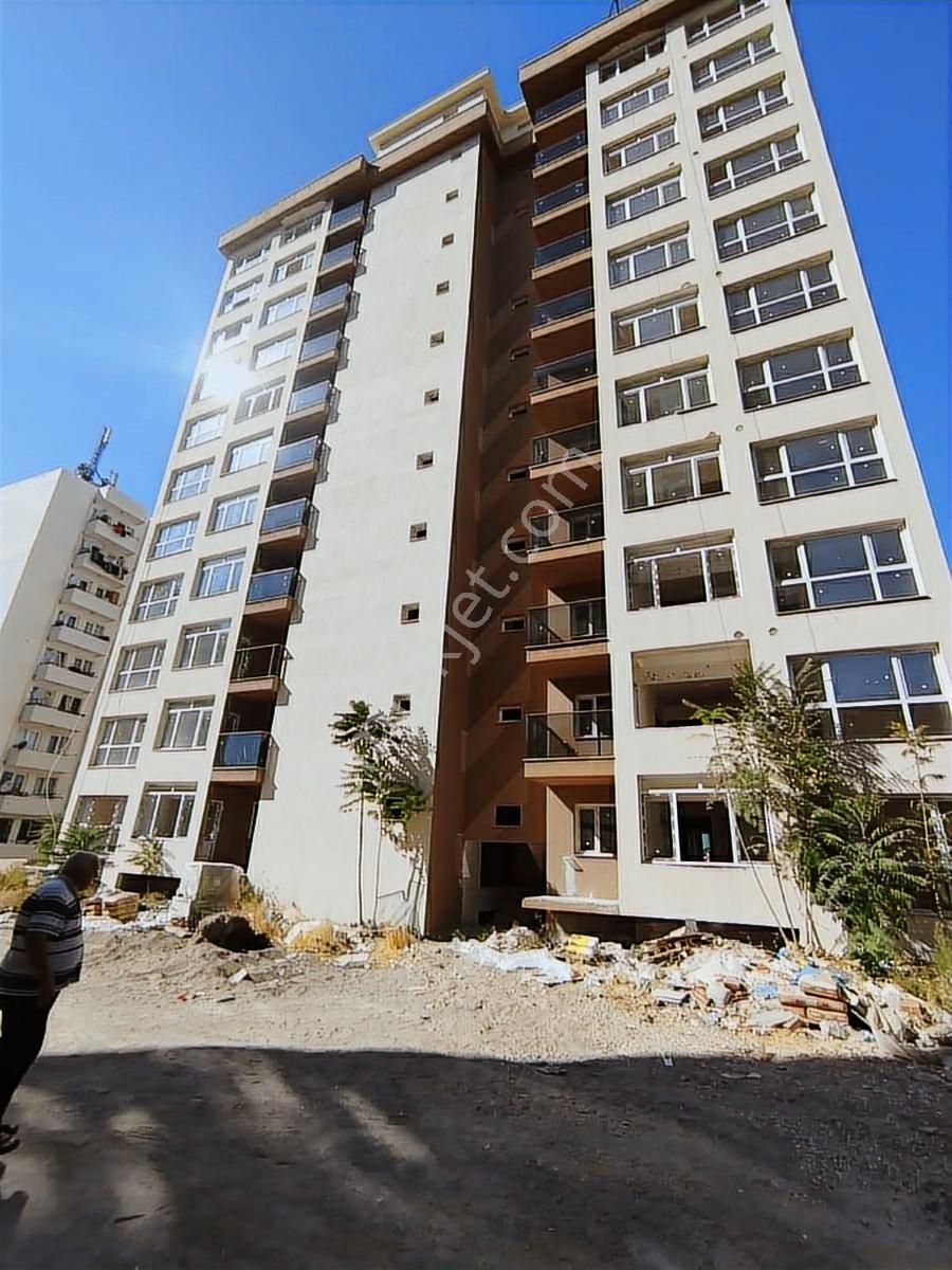 Buca Kuruçeşme Mh Üniv Karşısı Sıfır 2+1 70 Mk D Gazlı Asansörlü