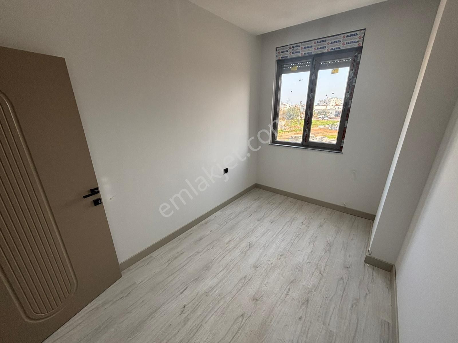 Gazi Mahallesi Havuzlu 2 Bloklu Site İçi Katta Satılık 2+1 Sıfır Daire - Görsel 15