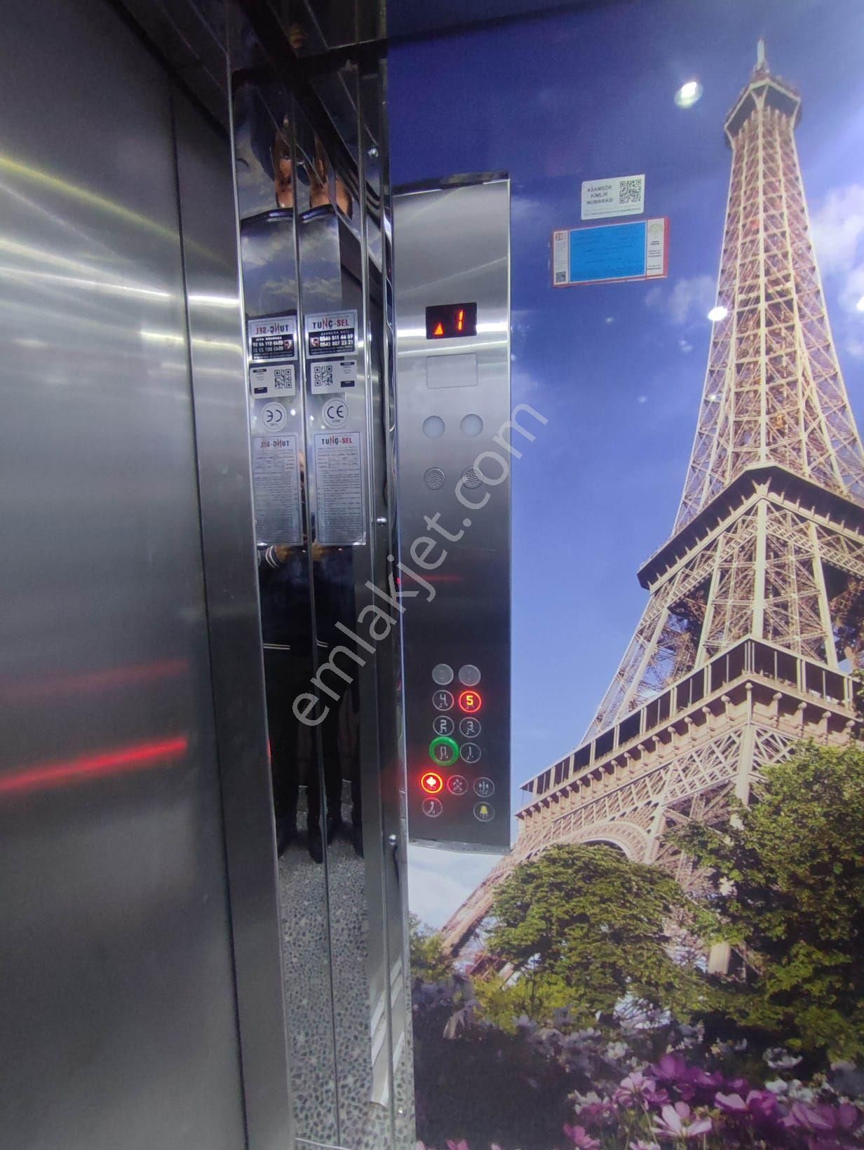 Utku Gayrimenkulden Cumhuriyet Mahallesinde Satılık 3 +1 Daire - Görsel 25