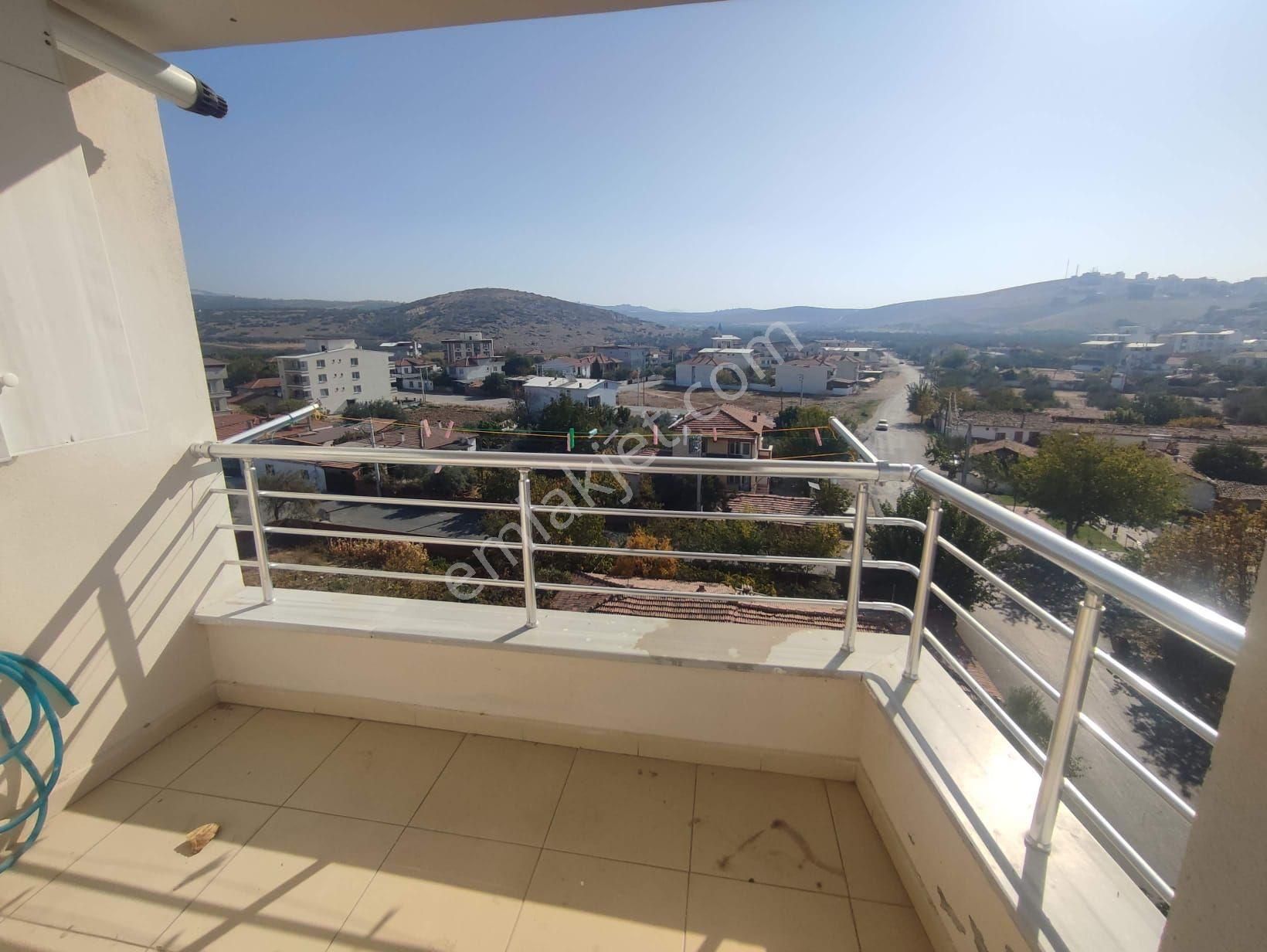 Utku Gayrimenkulden Cumhuriyet Mahallesinde Satılık 3 +1 Daire - Görsel 7