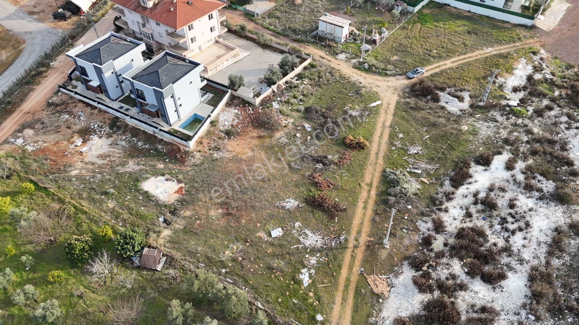 Döşemealtı Altınkale'de İki Adet Müstakil Villa Yapımına Uygun Satılık Arsa