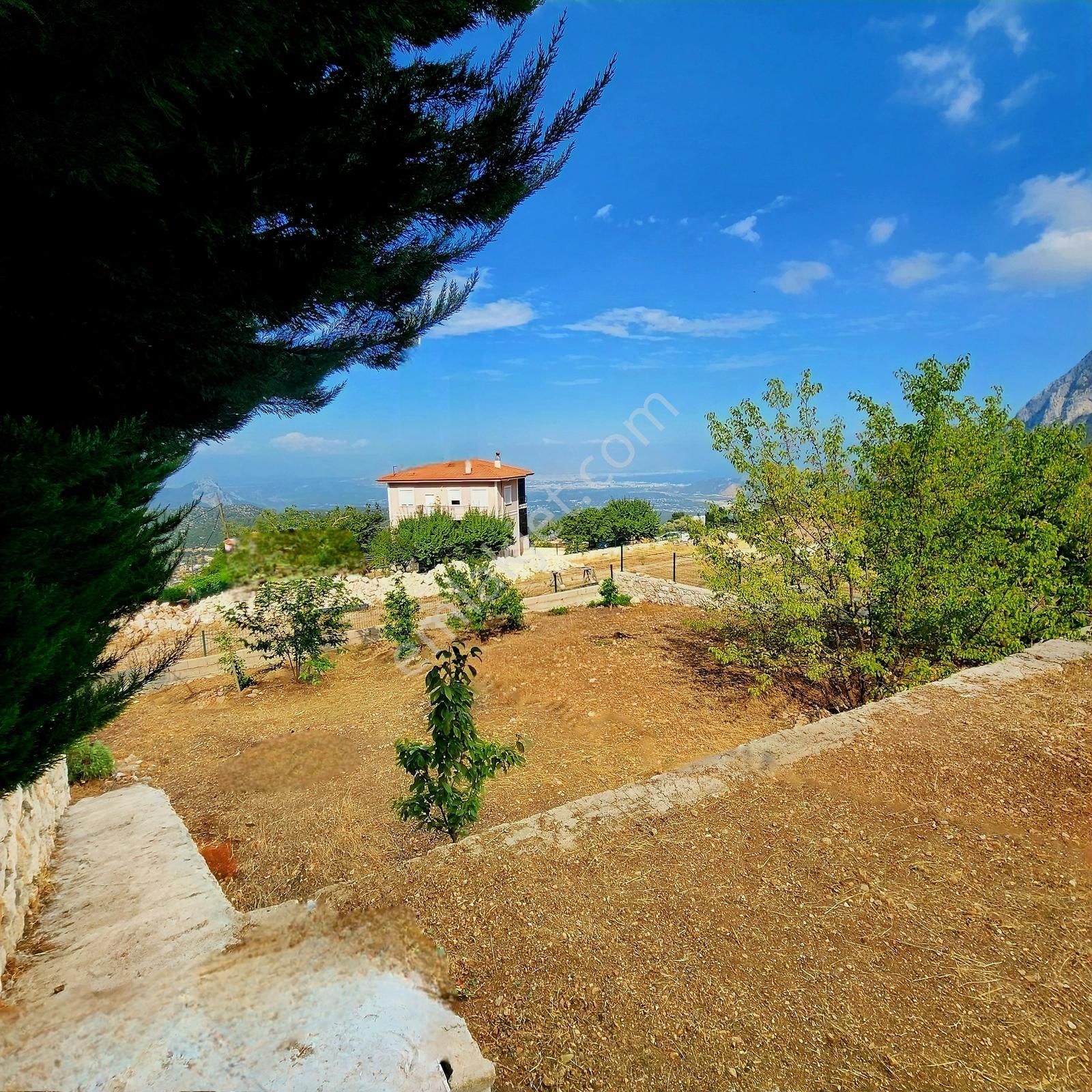 Şehre Yakın, Eşsiz Manzarası Ve Havası İle 2+1 Lüks, Eşyalı Ev - Görsel 15