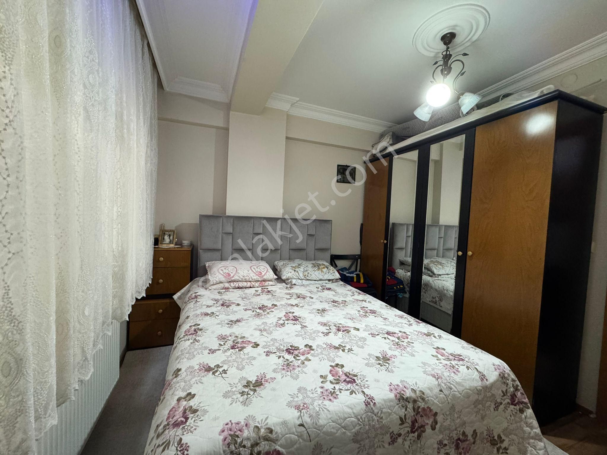 Mollateam Bayrampaşa Murat Mahallesinde Satılık Yüksek Giriş Daire - Görsel 13