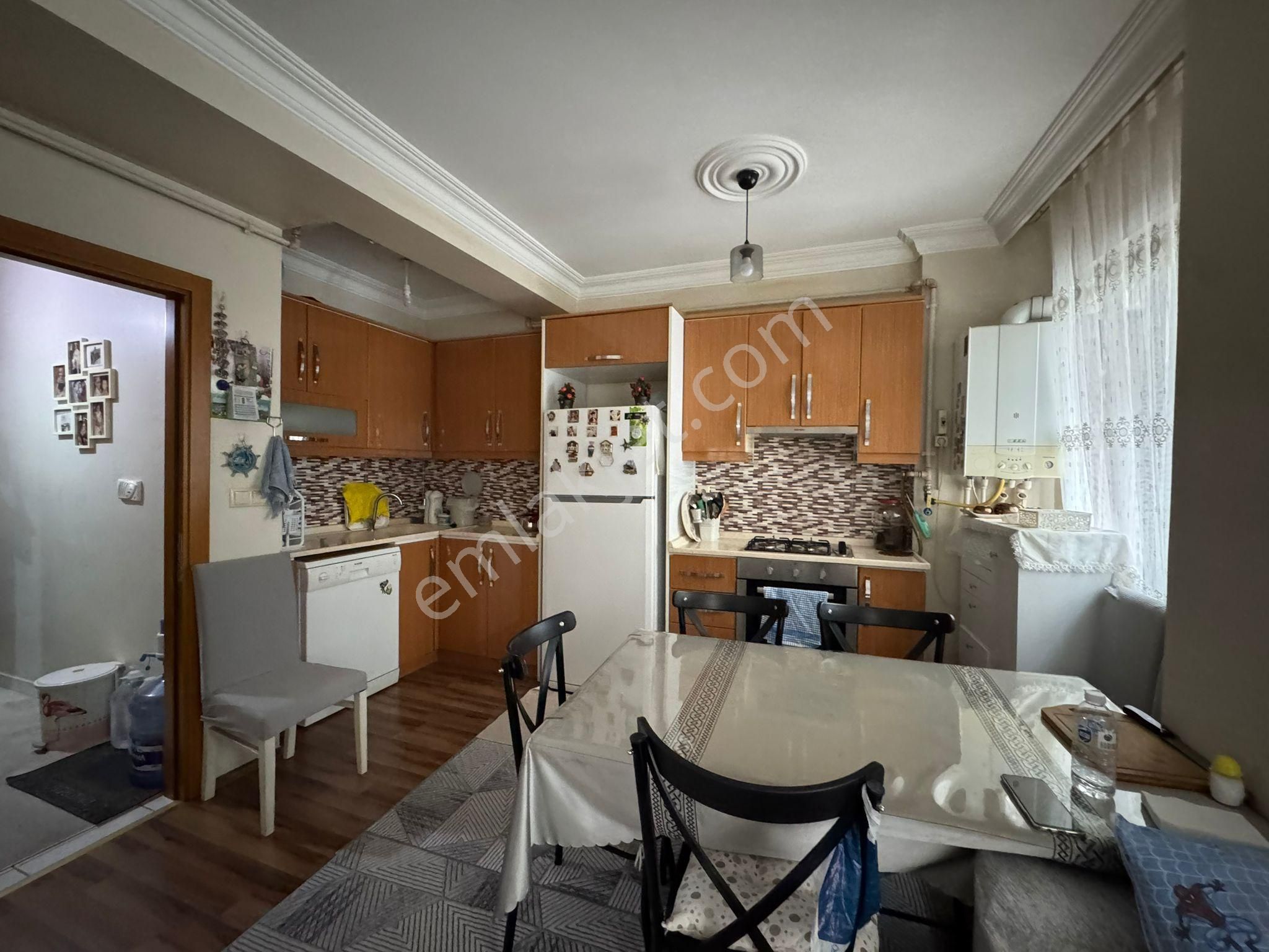 Mollateam Bayrampaşa Murat Mahallesinde Satılık Yüksek Giriş Daire - Görsel 8