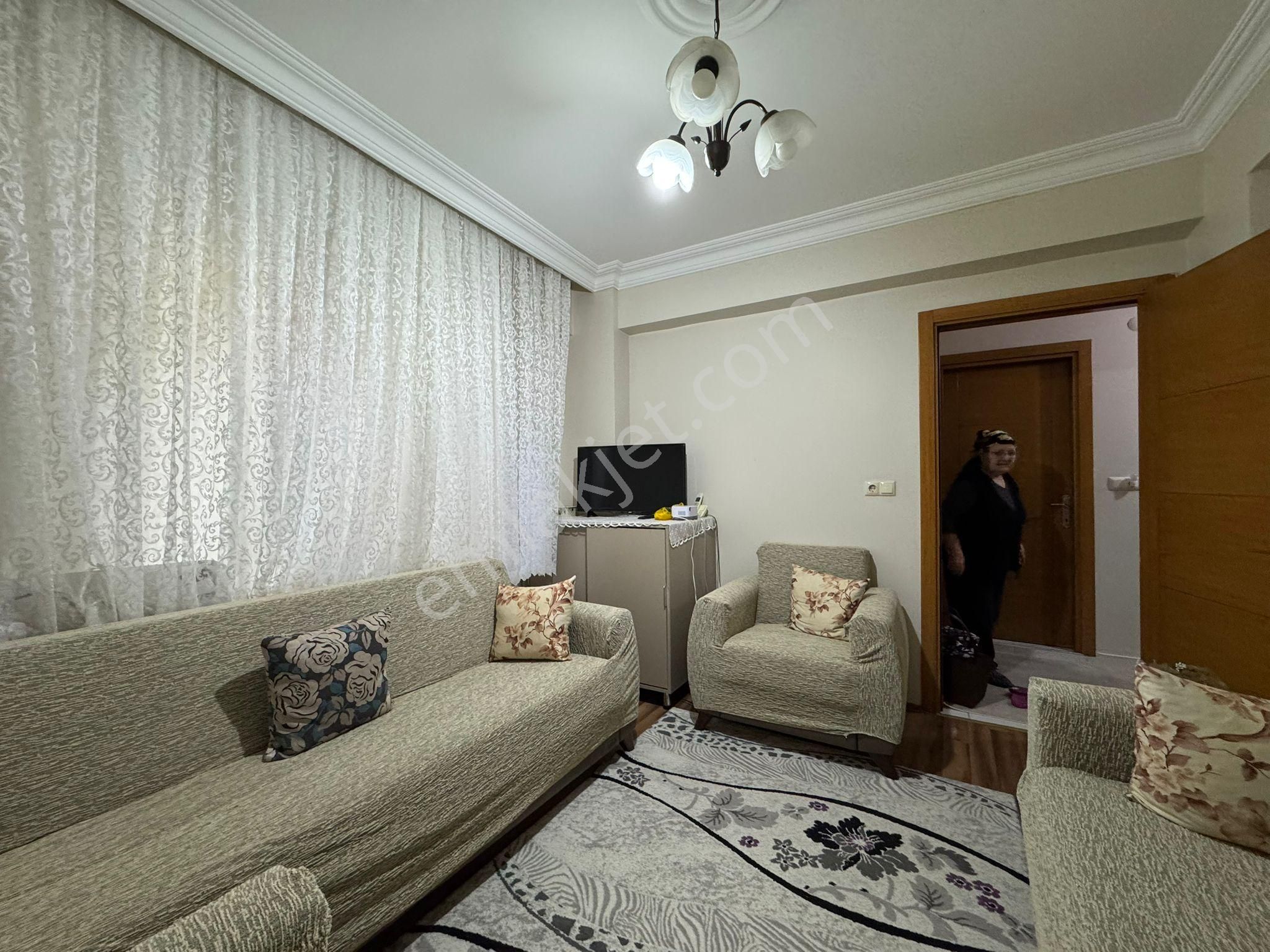 Mollateam Bayrampaşa Murat Mahallesinde Satılık Yüksek Giriş Daire - Görsel 12