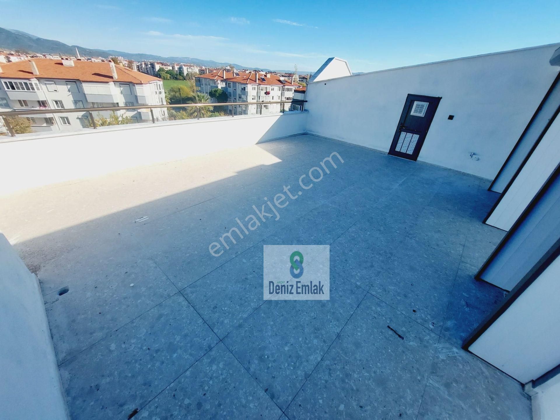 Denizden Akçayda Denize 100 M Öncephe Geniş Satılık 3+1 Dubleks Daire. - Görsel 31