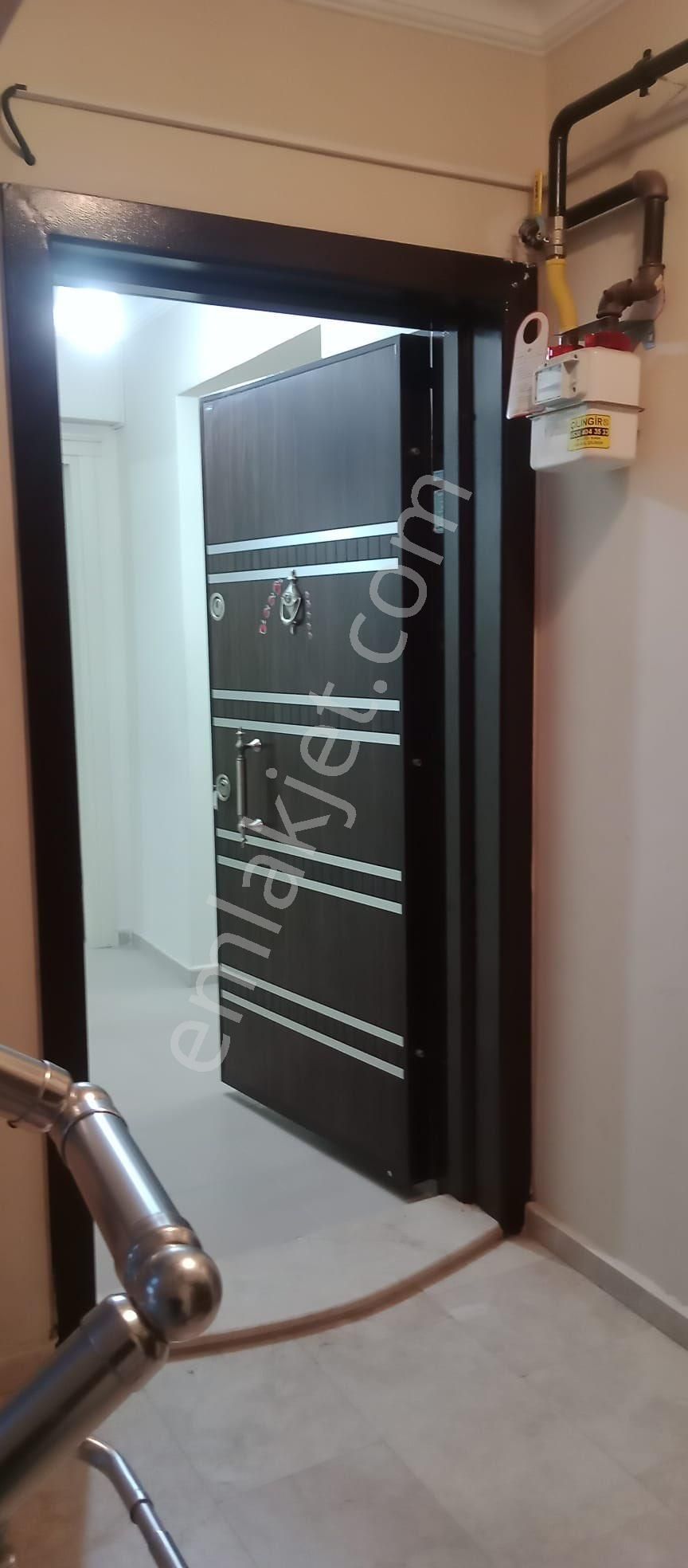 Ayrancılar İnönü Mahallesi’nde 3 + 1 Ara Kat Çift Cephe Doğalgazlı Kiralık Daire - Görsel 2