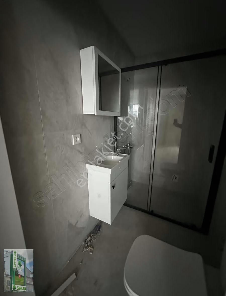Şahlan Emlaktan Kiralık Arakat Sıfır Daire - Görsel 12