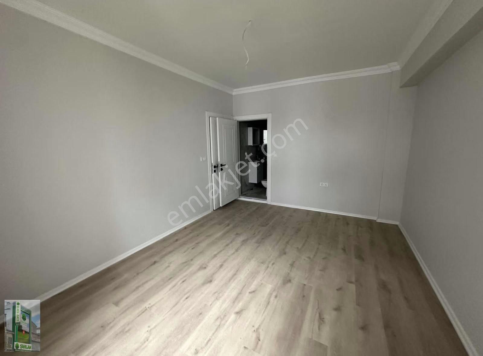 Şahlan Emlaktan Kiralık Arakat Sıfır Daire - Görsel 4