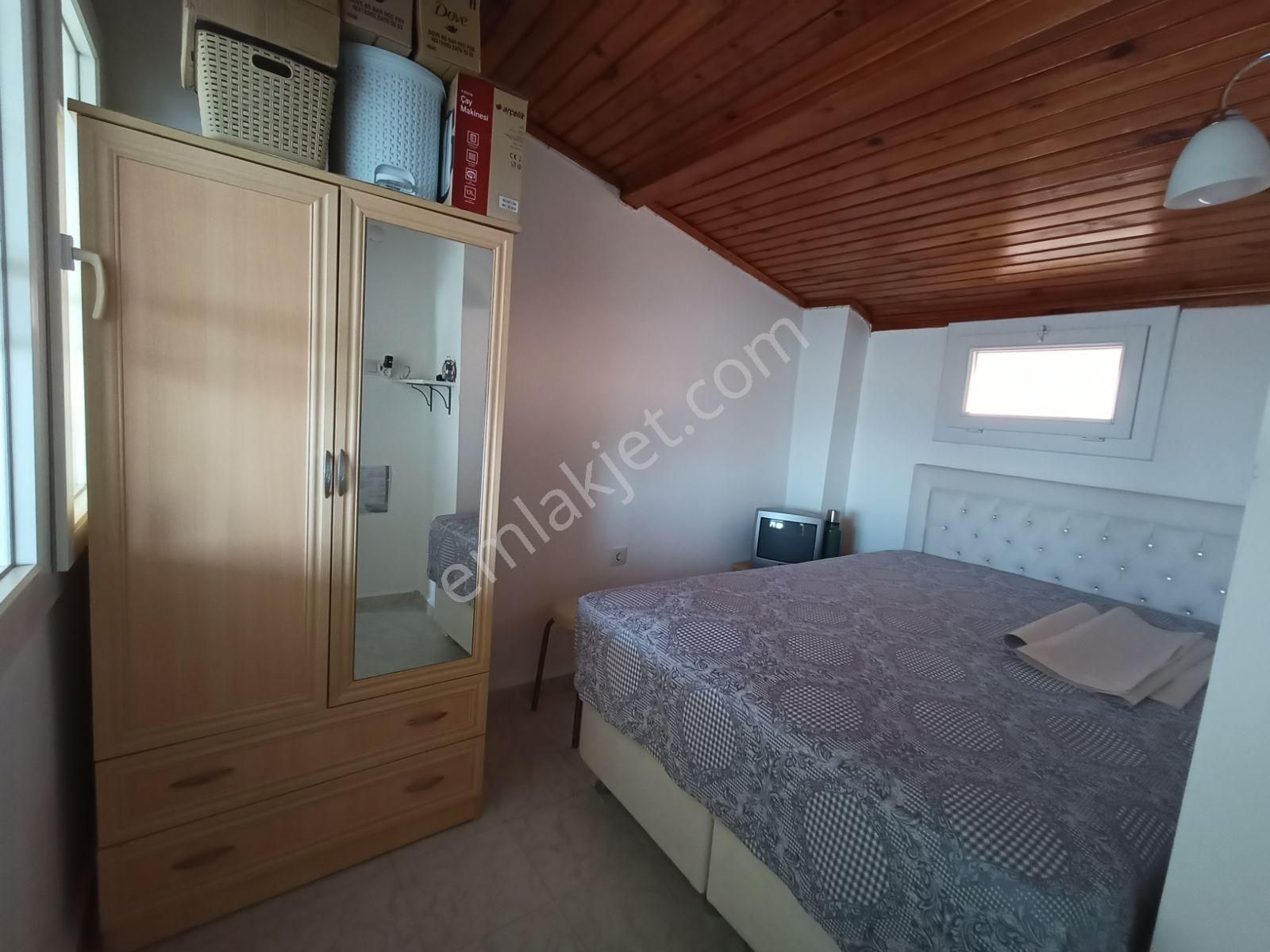 Kuşadası,nda Havuzlu Güvenlikli Sitede Doğalgazlı 4+1 Villa - Görsel 20