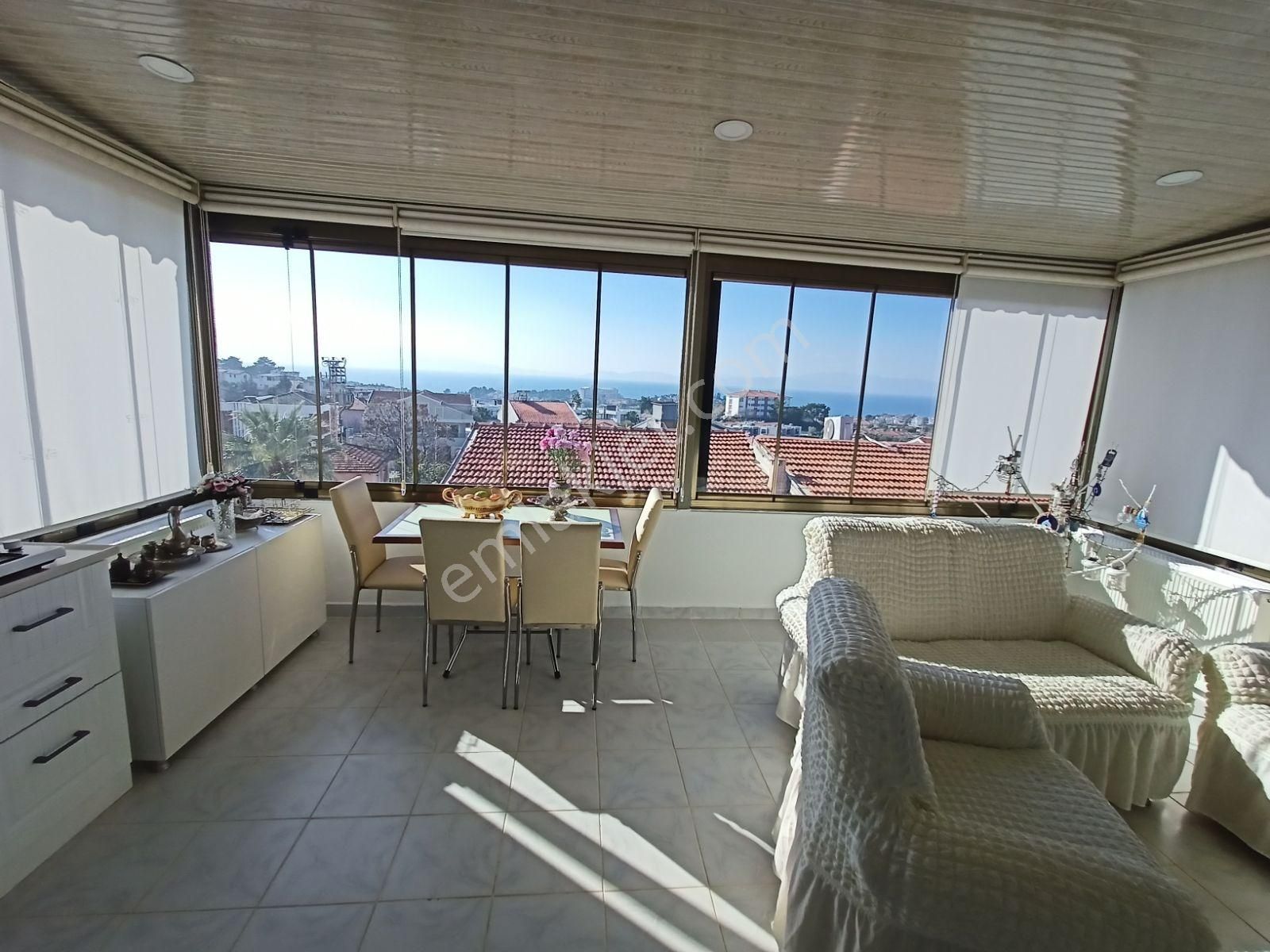 Kuşadası,nda Havuzlu Güvenlikli Sitede Doğalgazlı 4+1 Villa - Görsel 30