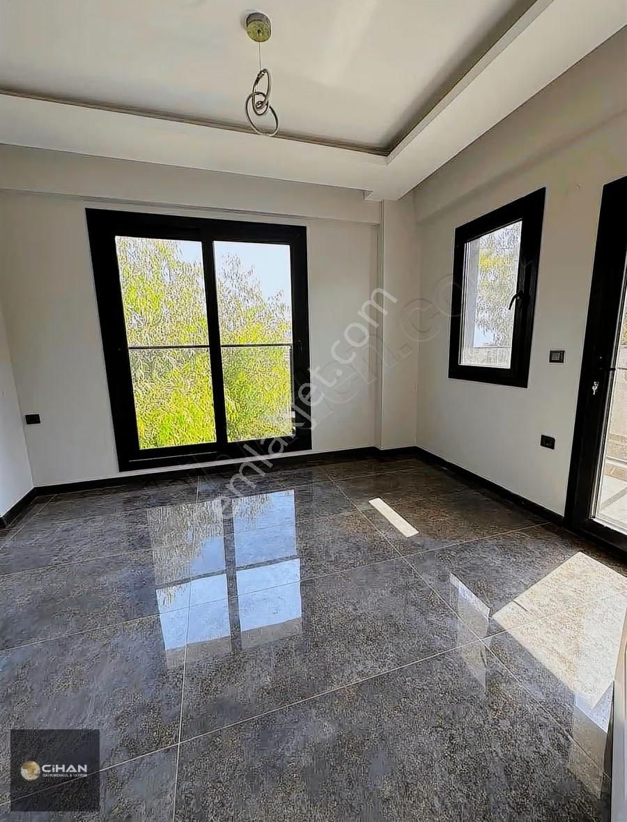 Kuşadası'nda Fırsat Satılık Yazlık - Görsel 3