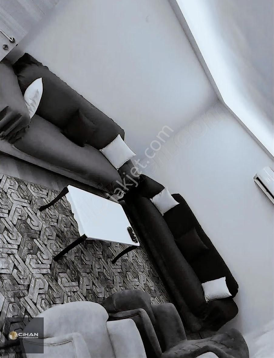 Kuşadası Merkez Çarşıda Çatı Dubleks 6+1daire - Görsel 7