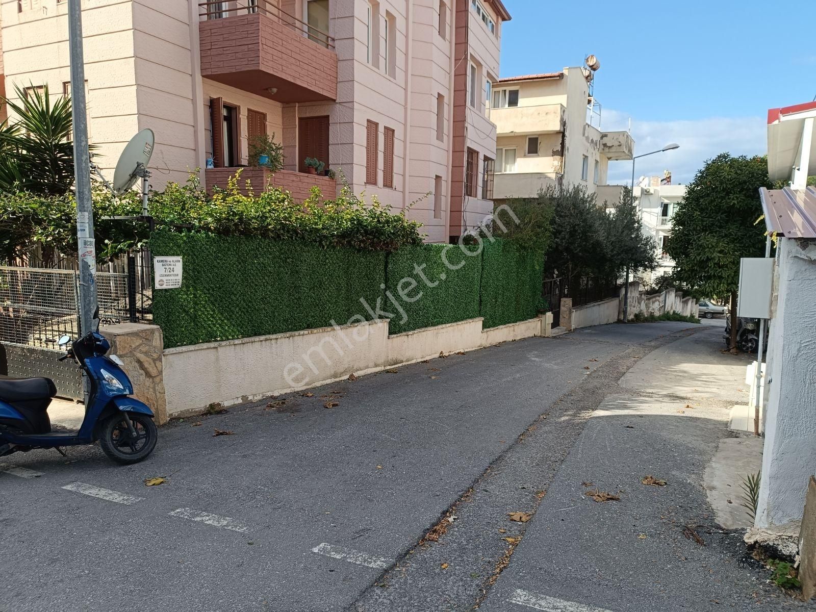 Kuşadası Merkezde Doğalgazlı Eşyalı 2+1 Yürüyüş Mesafesi Kiralık - Görsel 8