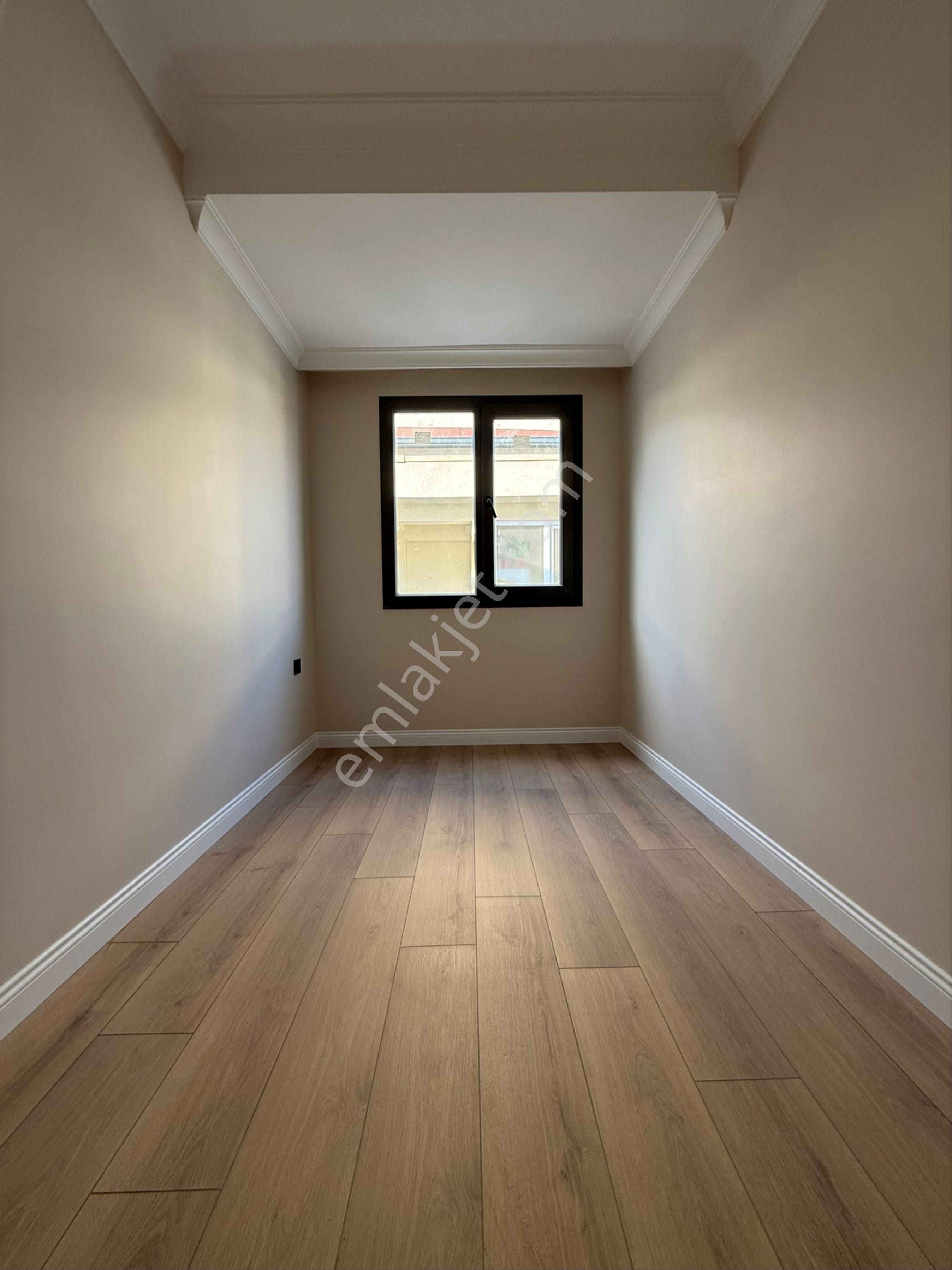 Tuna Mahallesinde Çamaşır Odalı, Yerden Isıtmalı Lüks 3+1 - Görsel 19