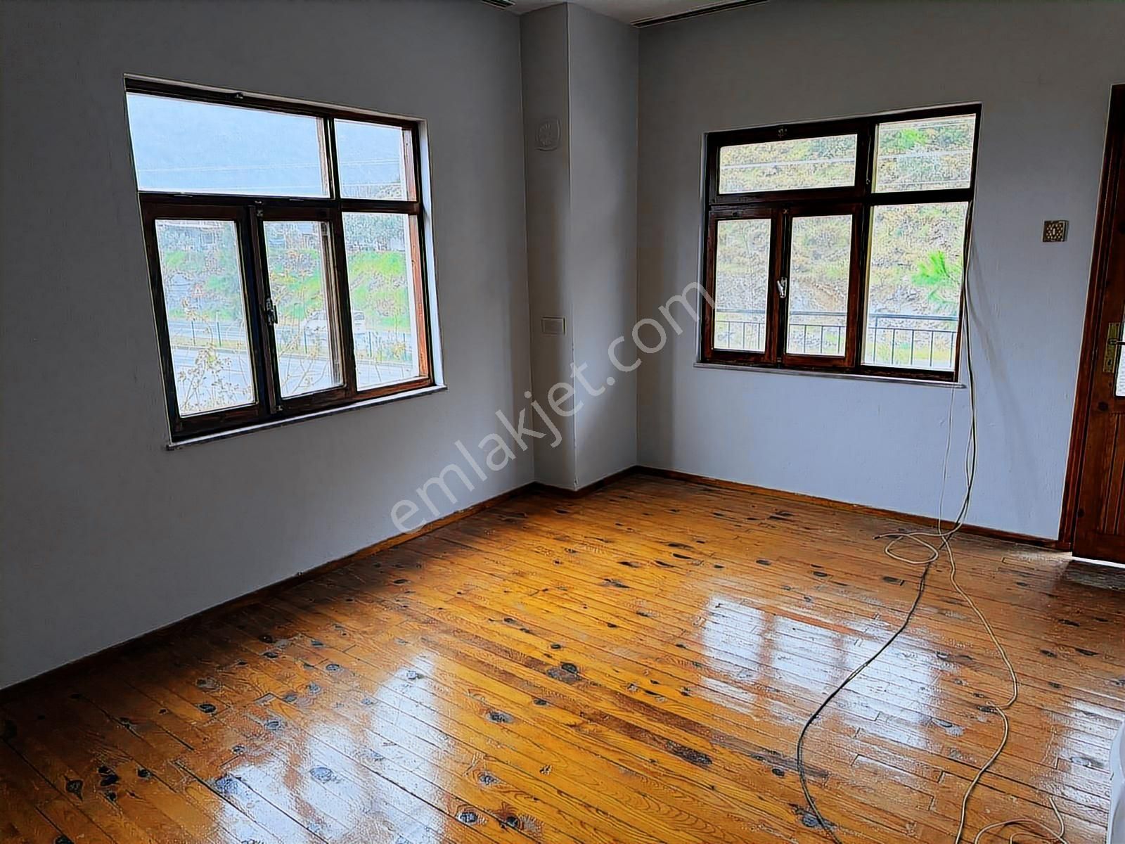 Anayol Üzeri | Yeni Mutfaklı | 2 Wcli | Ferah 4+1 Kiralık Daire - Görsel 8