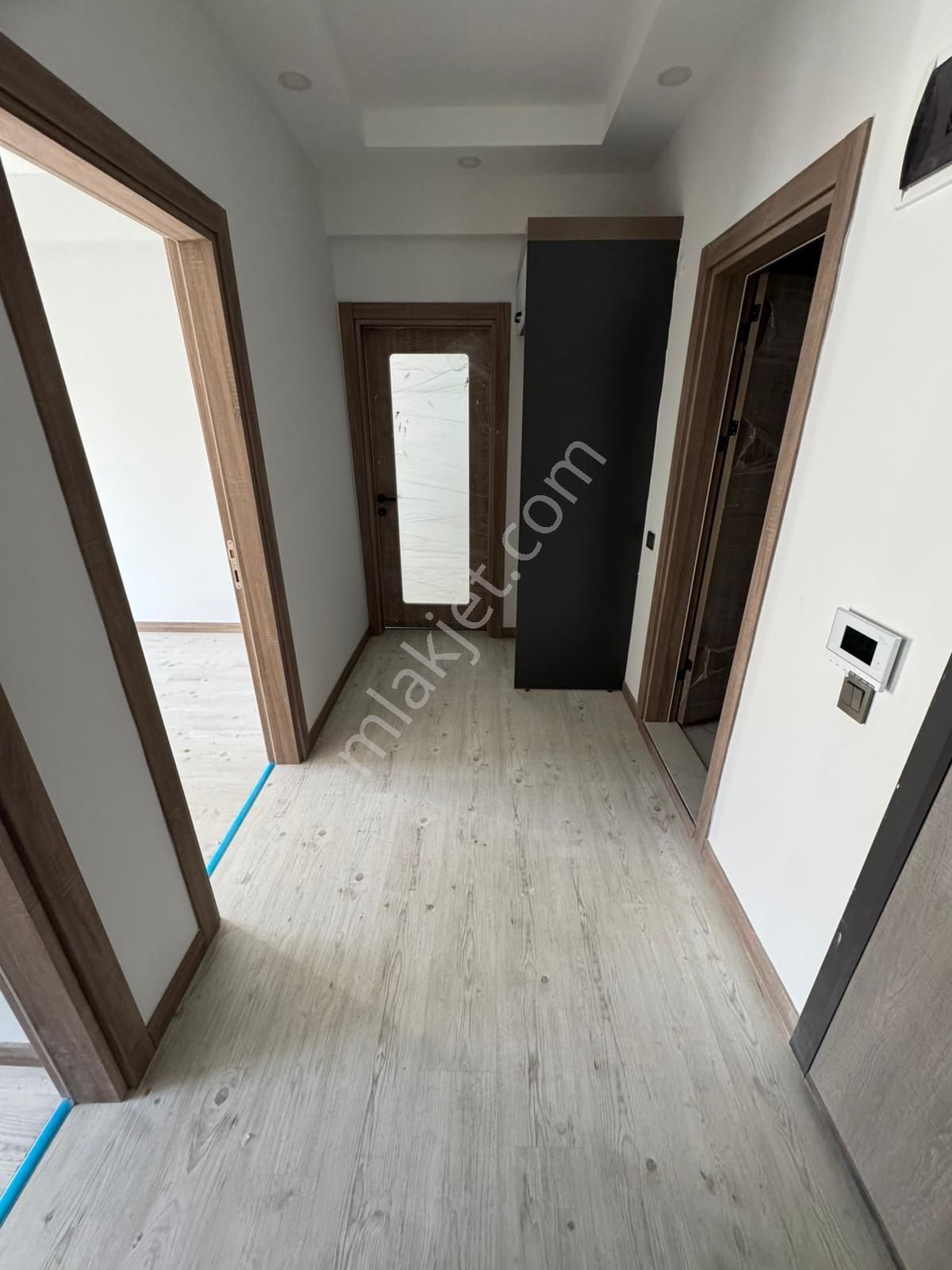 Edremit Askeri Lojman Civarı Kiralık Sıfır Arakat - Görsel 13