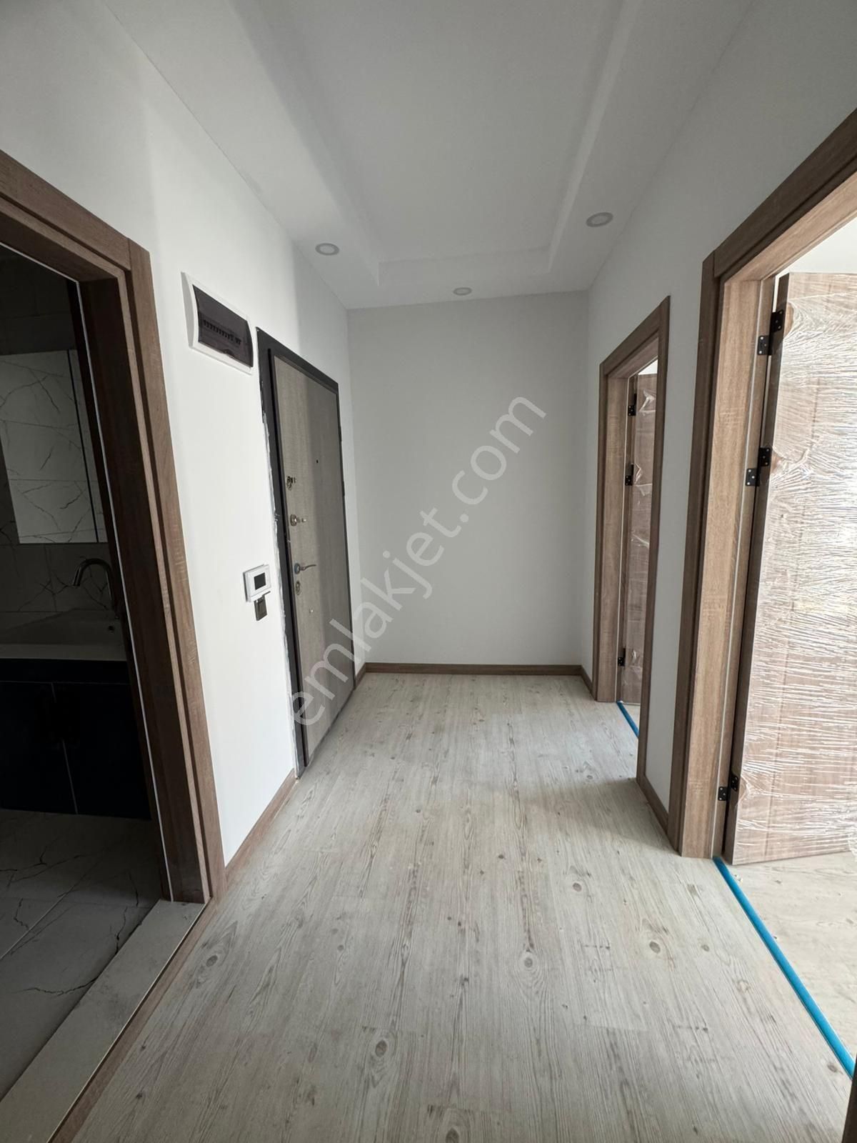 Edremit Askeri Lojman Civarı Kiralık Sıfır Arakat - Görsel 14