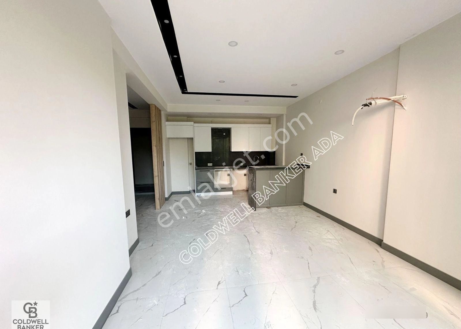 Kuşadası'nda Merkezi Lüks Ve Konforlu 2+1 Yaşam - Görsel 37