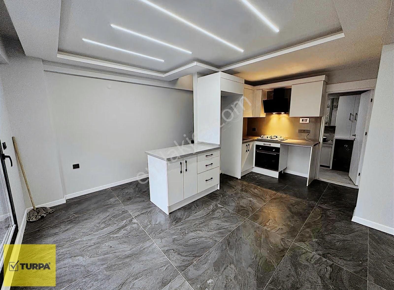 Ekonomi Ü.yakını Deniz Manzaralı Sıfır Satılık 3+1 Dubleks Daire - Görsel 18