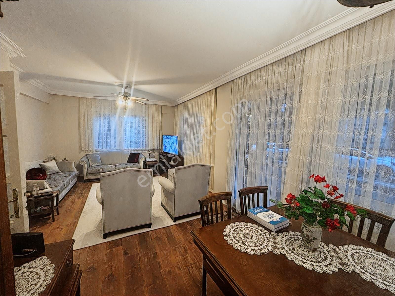 İzmir Buca Vali Rahmi Bey Mah. Satılık 170 M2 Yüksek Giriş Daire - Görsel 9