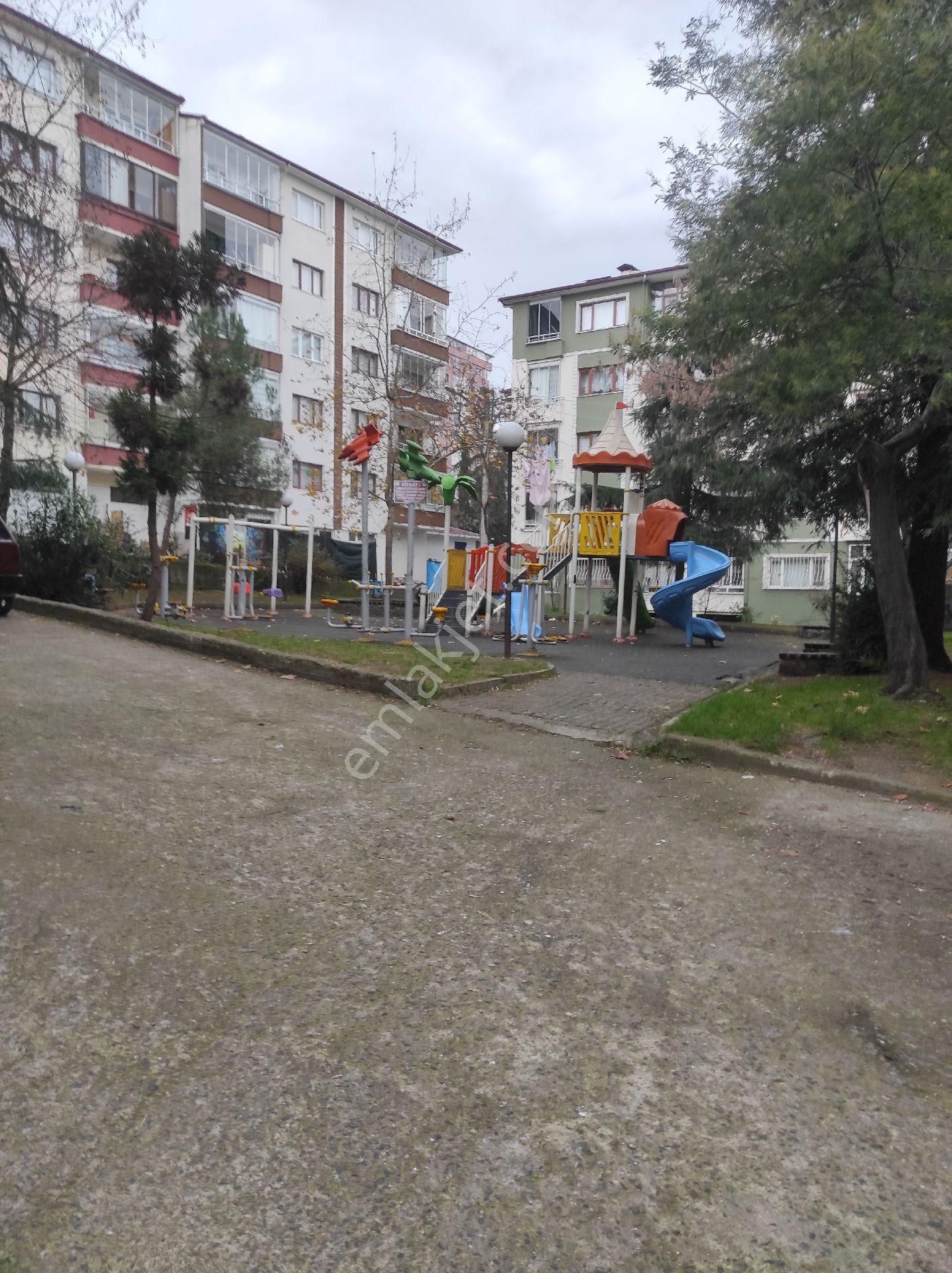 Trabzon Aydınlıkevler Birlik Sitesinde Satılık 90m2 2+1 Daire, - Görsel 6