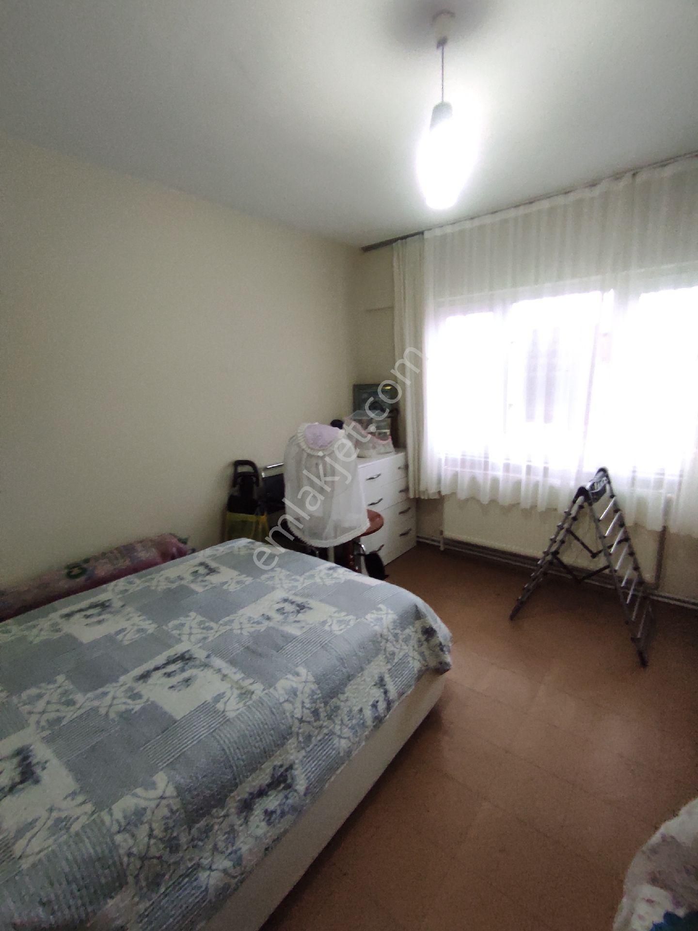 Trabzon Aydınlıkevler Birlik Sitesinde Satılık 90m2 2+1 Daire, - Görsel 17