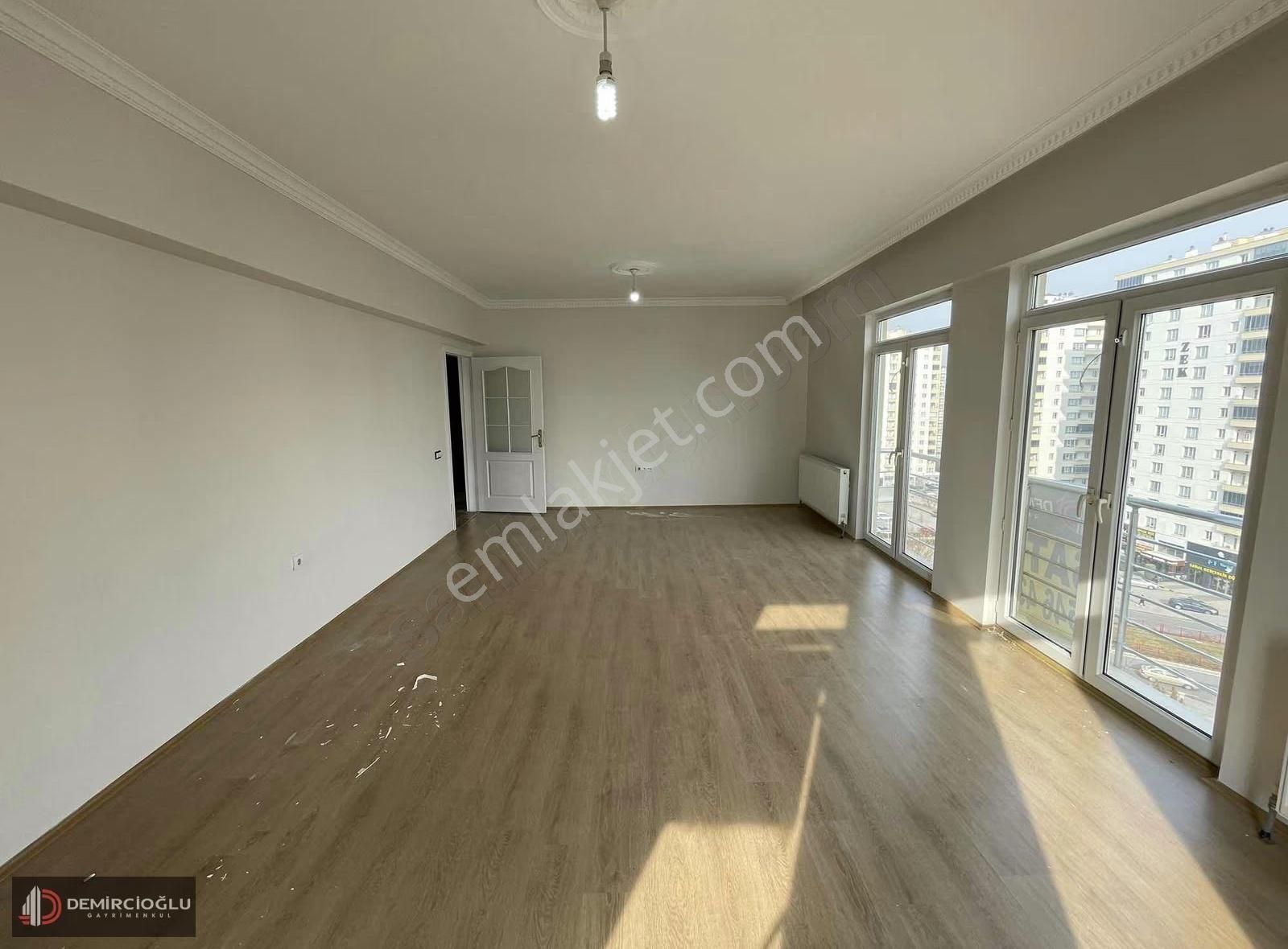 Tramvay Hattında/üniversitelere Komşu/4+1/fırsat Dairesi - Görsel 14