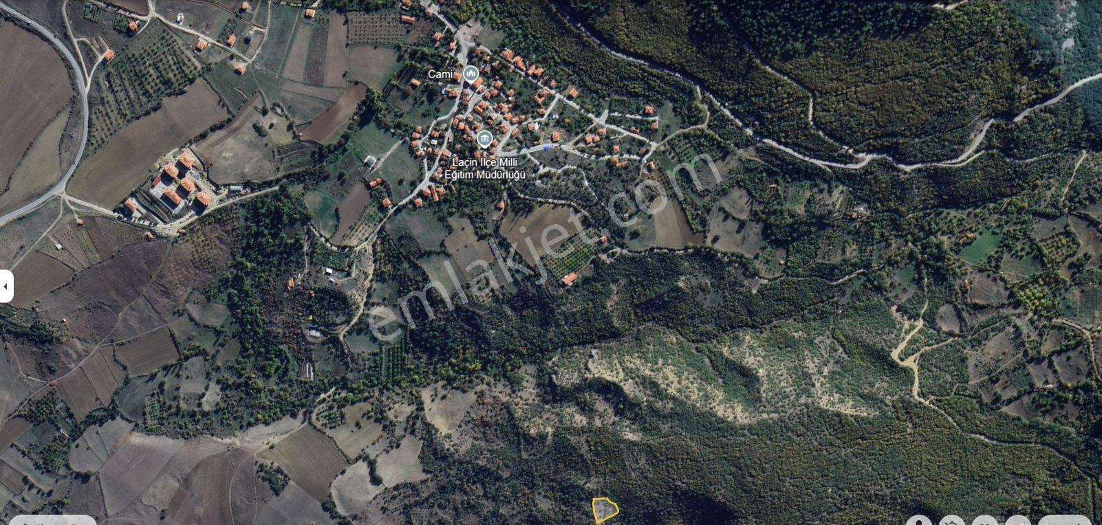 Çorum Laçinde Satılık 1680 M2 Tarla Tek Tapu