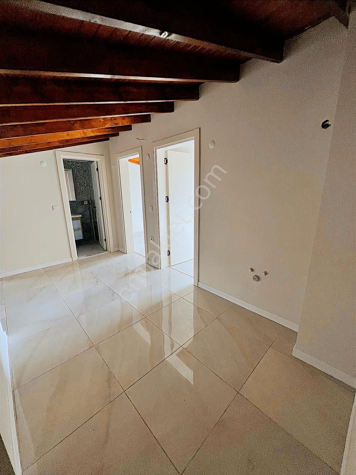 Maviye Açılan Kapı Özderenin En Gözde 5+1 Eşsiz Villası - Görsel 12