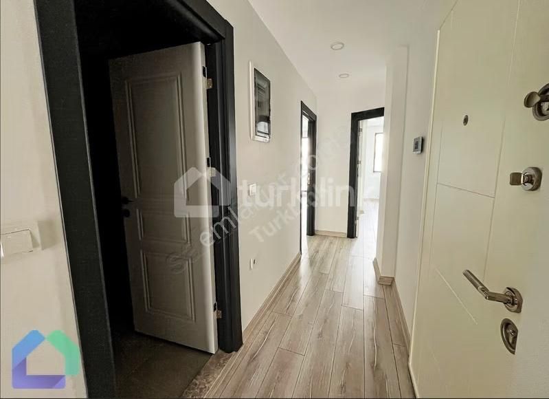 Ümraniye Çarşı Sütçü İmam Caddesinde Satılık Yeni 2+1 Daire - Görsel 6