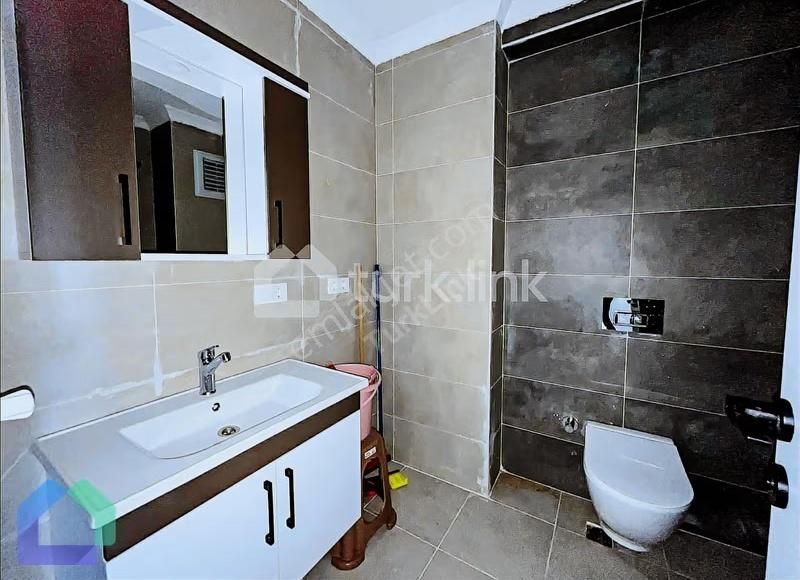 Ümraniye Çarşı Sütçü İmam Caddesinde Satılık Yeni 2+1 Daire - Görsel 17