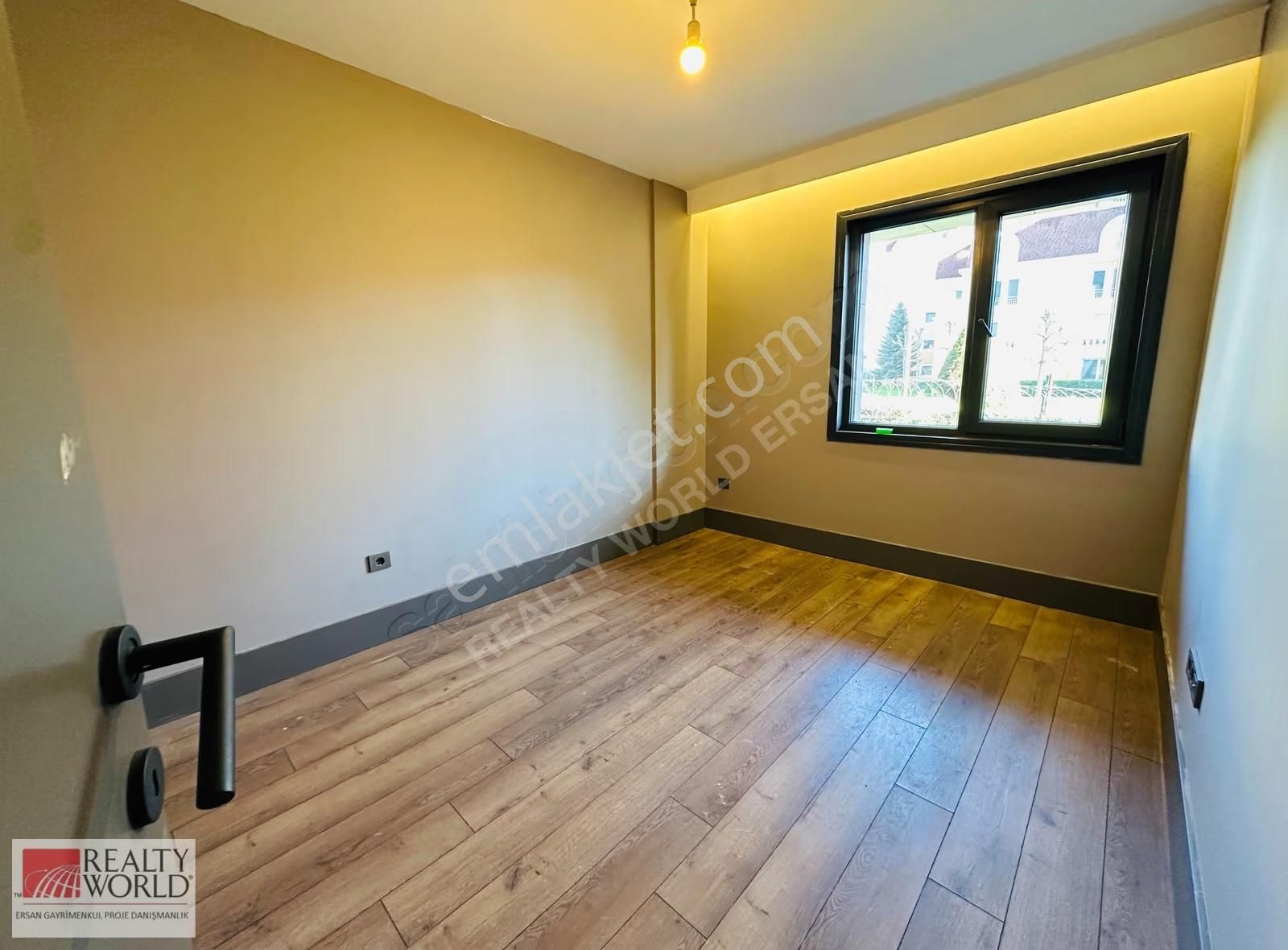 Eyüp Göktürk'te Sitede Merkezi Konum Kiralık 70m2 1+1 Arakat - Görsel 30