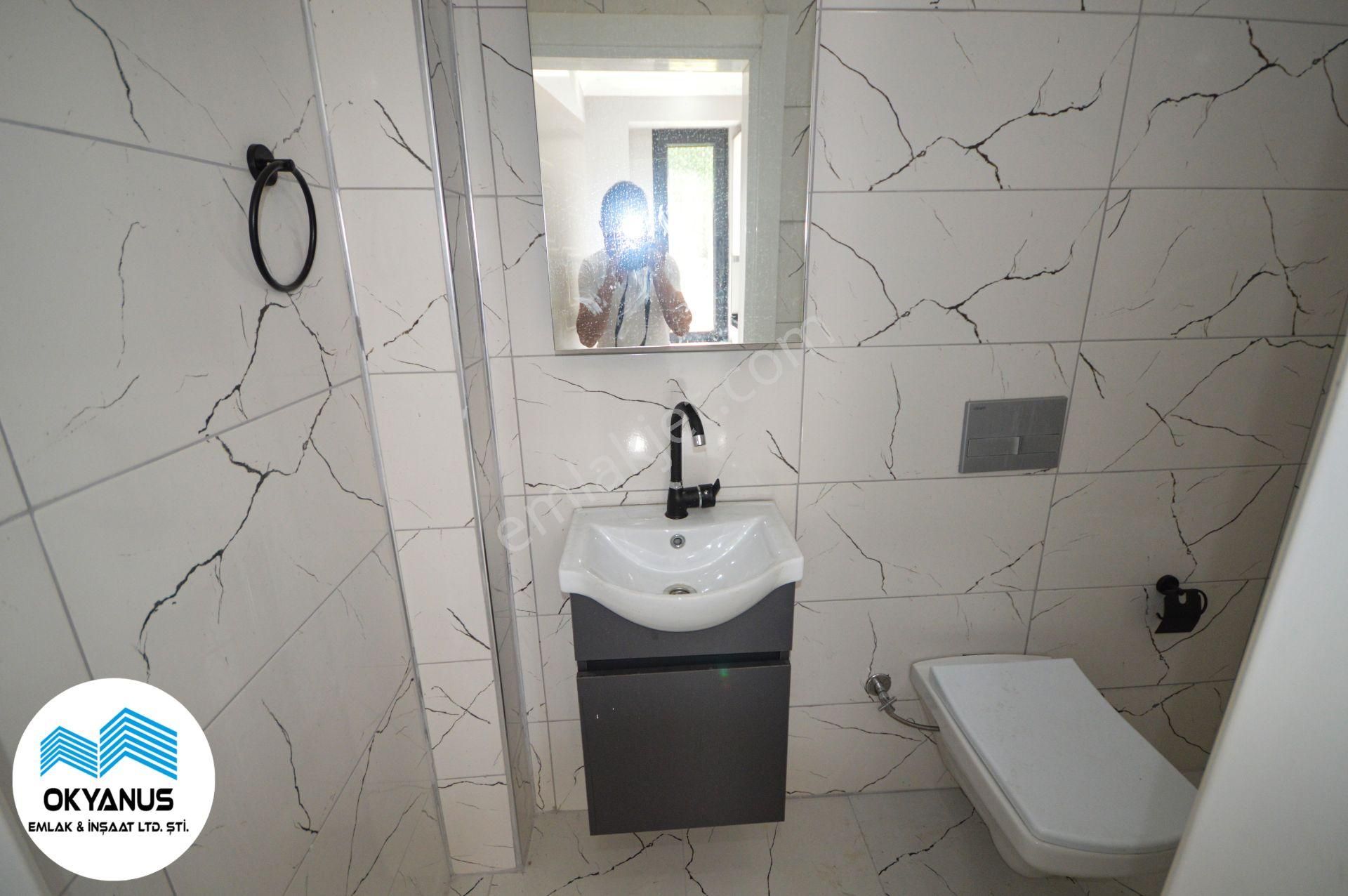 Kocaali Yalı Mah De Ön Cephe Ayrı Mutfak Taş Detaylı 4+1 Villa - Görsel 12