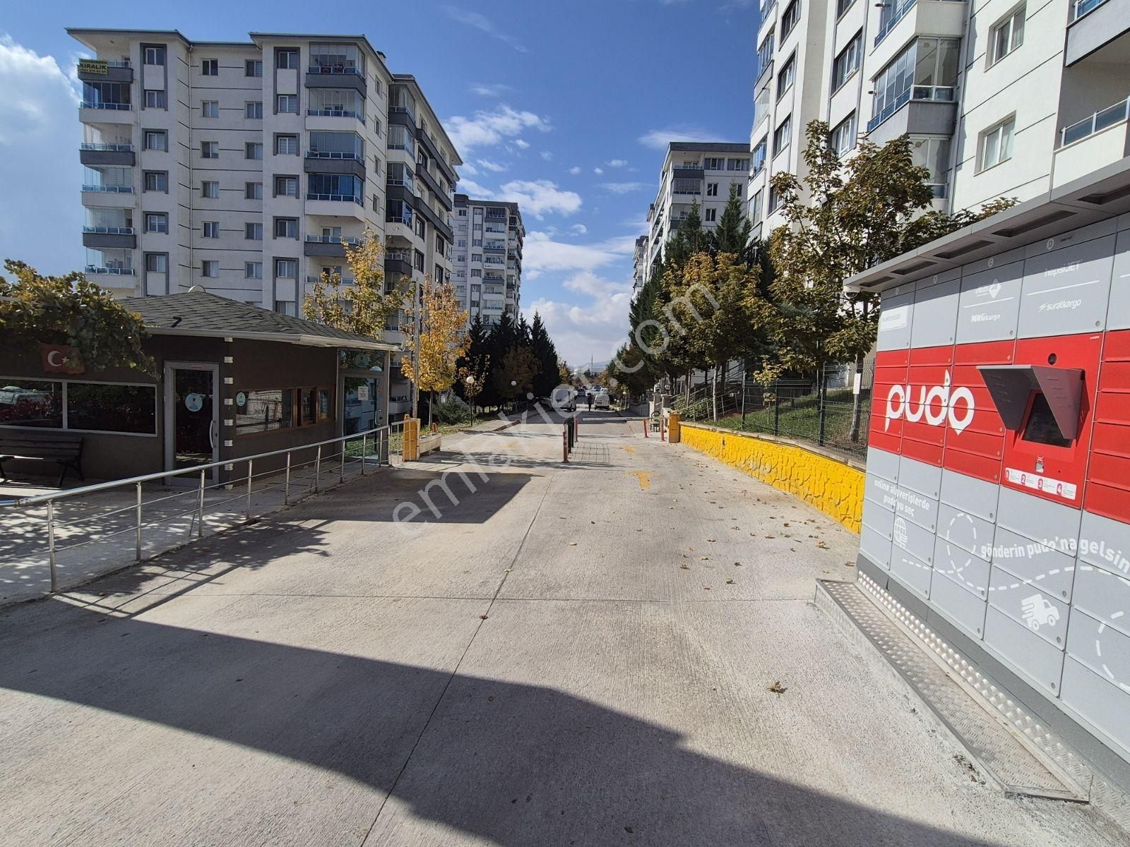 Ank Eryaman Palmiye Evleri Sitesi Acil Satılık 3+1 Daire - Görsel 16