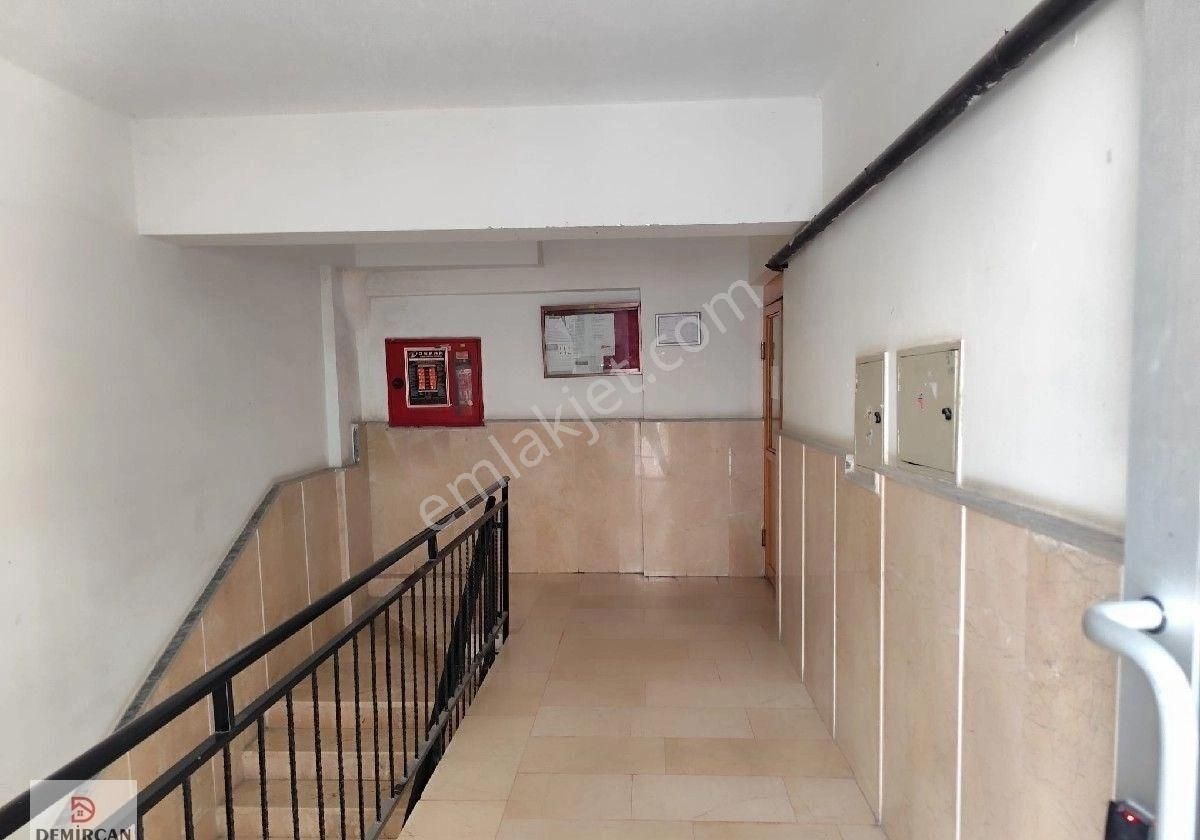 Etimesgut 30 Ağustos Mah. Masrafsız Geniş Köşe Başında 3+1 - Görsel 32